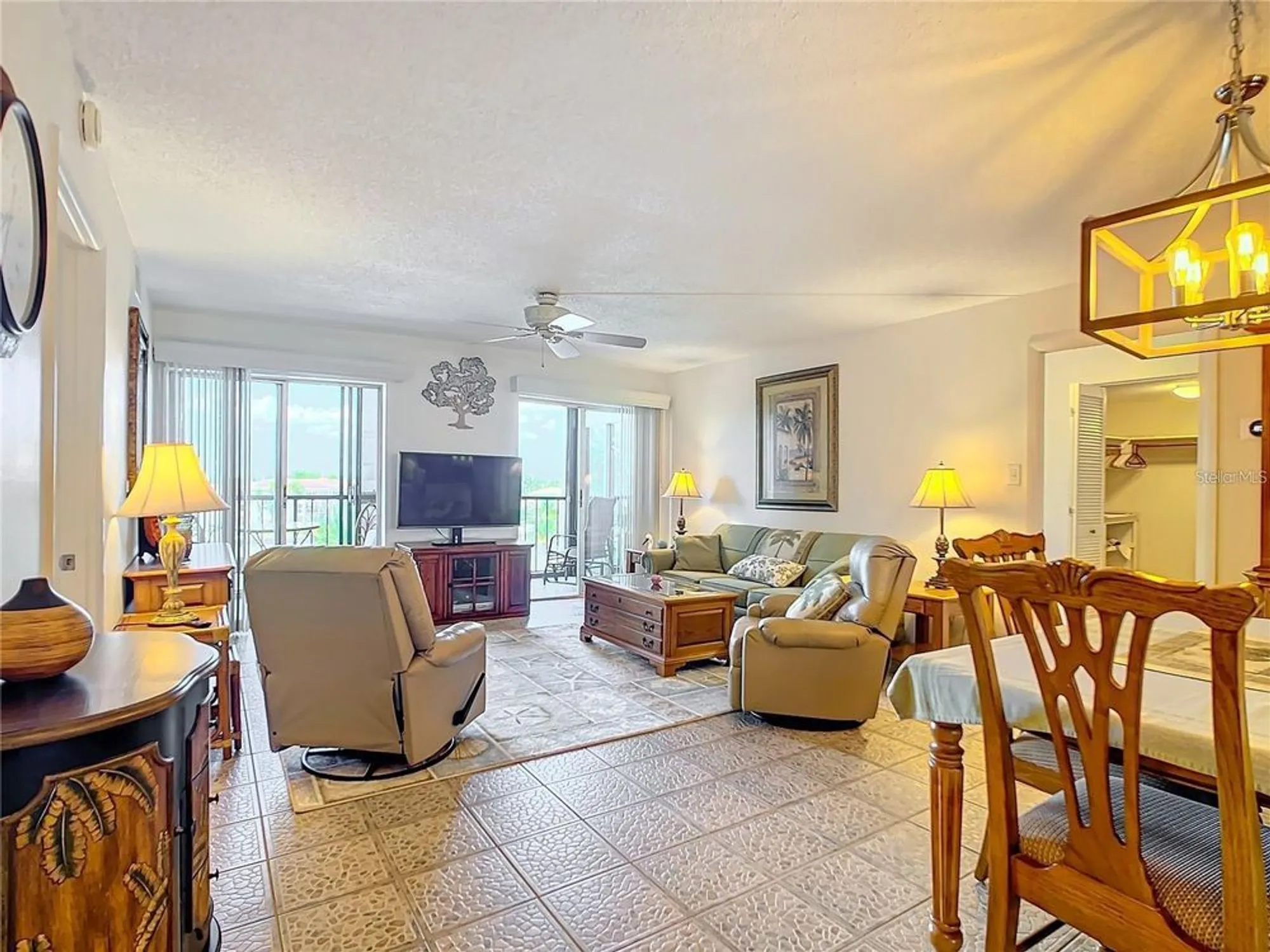Property Slideshow image 3 of 36 | 19029 us highway 19 n apt 9-301, Clearwater, FL, 33764