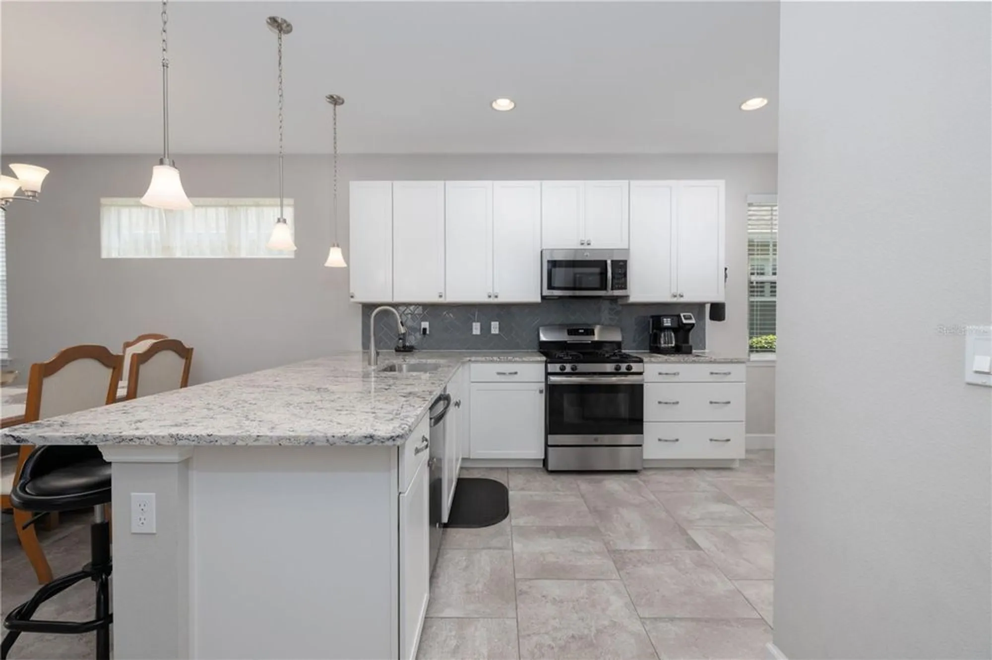 Property Slideshow image 13 of 32 | 1547 lambrook dr, Deland, FL, 32724