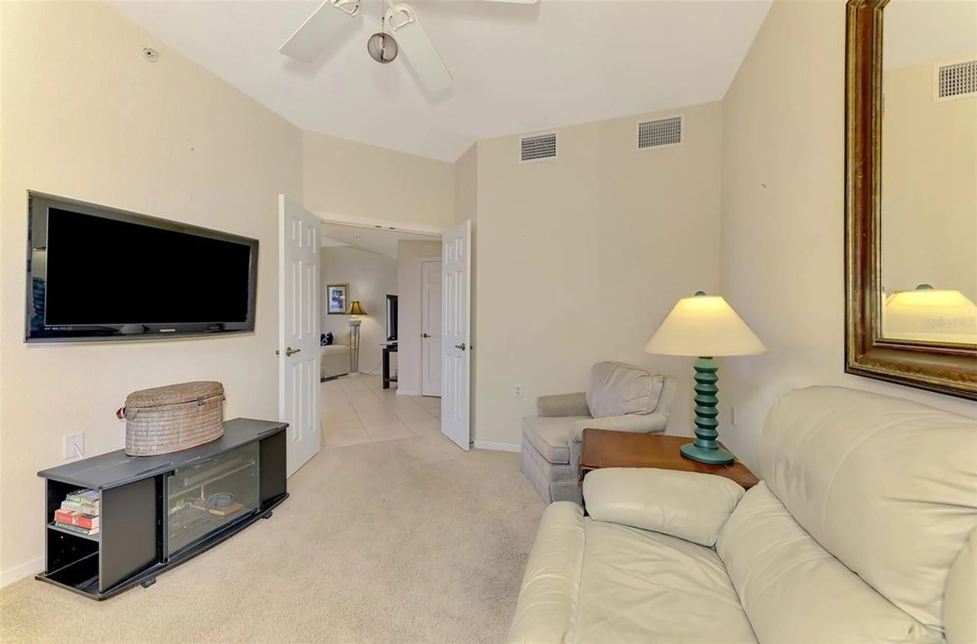Property Slideshow image 33 of 82 | 4692 club dr # 101, Port Charlotte, FL, 33953