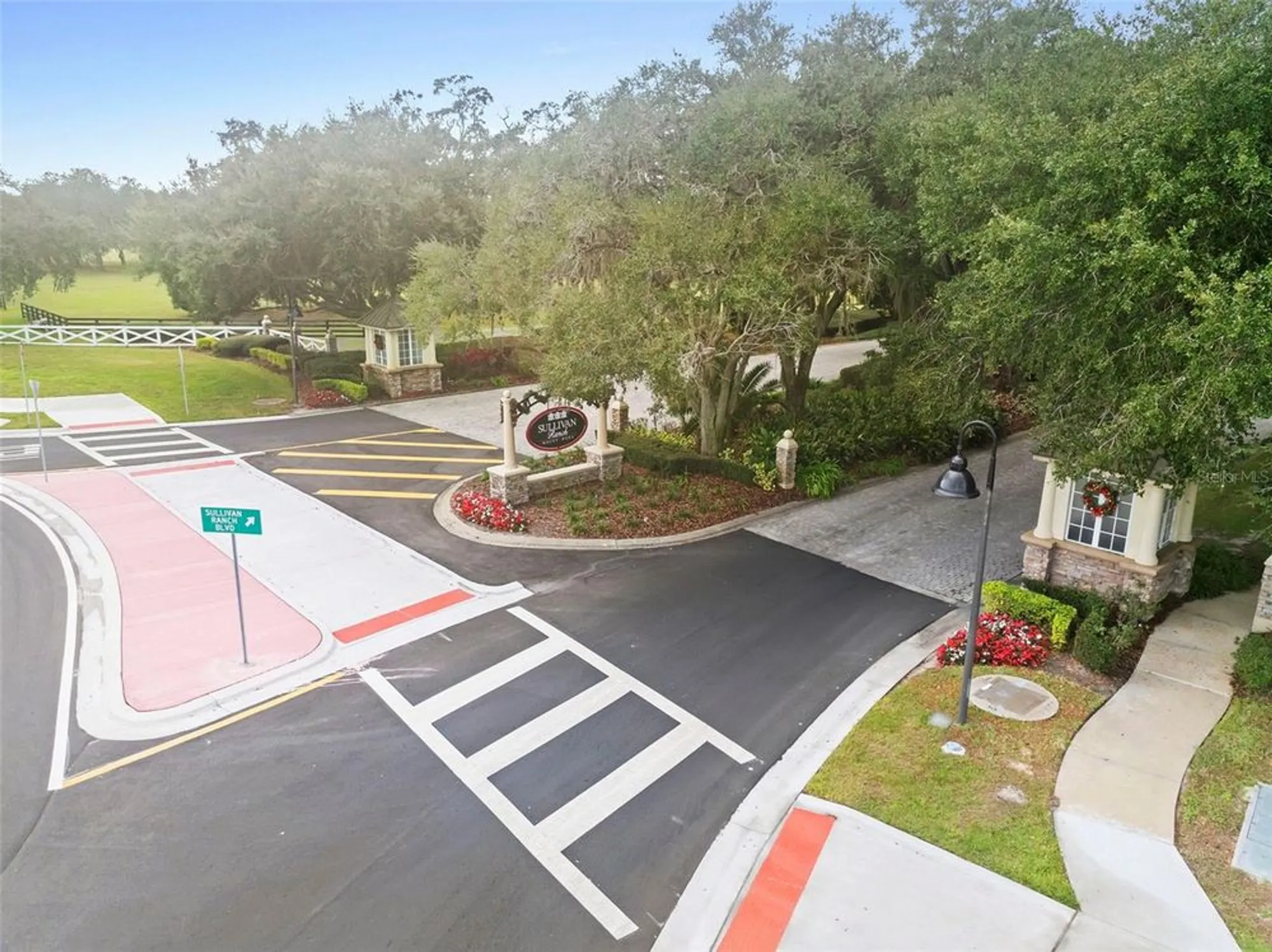 Property Slideshow image 38 of 52 | 30118 cheval st, Mount Dora, FL, 32757