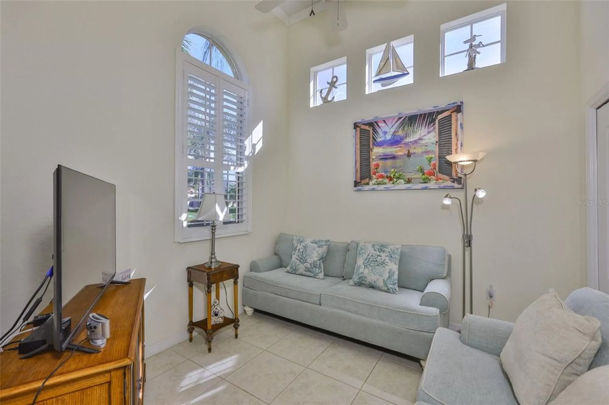 Property Slideshow image 20 of 63 | 2044 sifield greens way, Sun City Center, FL, 33573