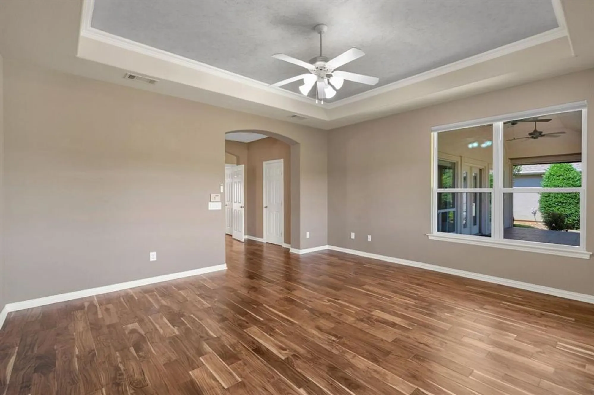 Property Slideshow image 17 of 34 | 9009 gardenia dr, Denton, TX, 76207