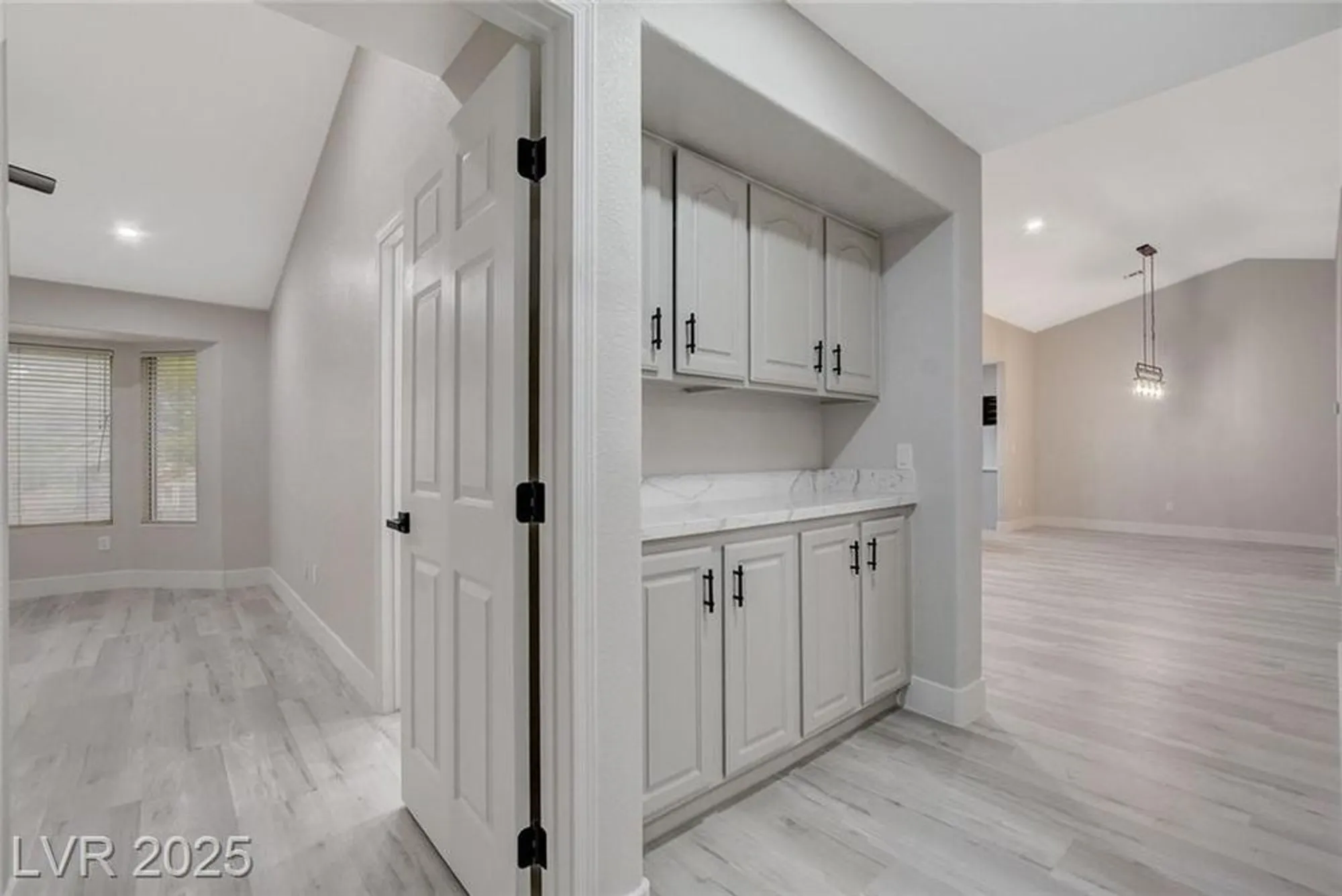 Property Slideshow image 19 of 39 | 3104 hayden ct, Las Vegas, NV, 89134