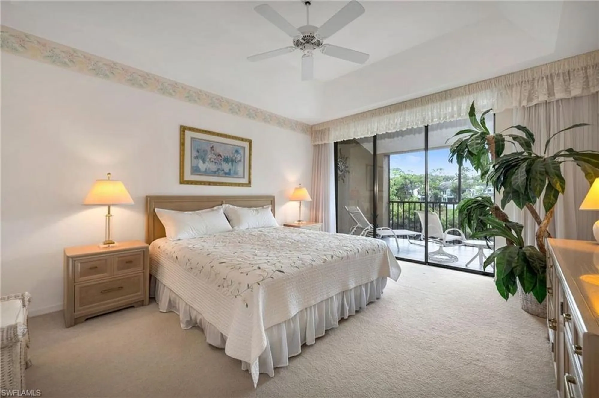 Property Slideshow image 9 of 19 | 27026 oakwood lake dr # 202, Bonita Springs, FL, 34134
