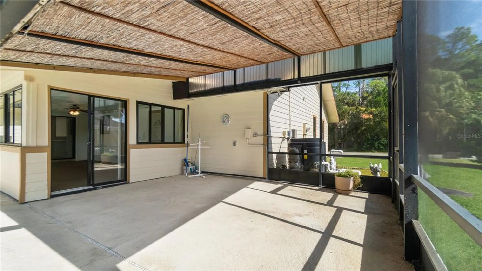 Property Slideshow image 37 of 50 | 965 pelican bay dr, Daytona Beach, FL, 32119