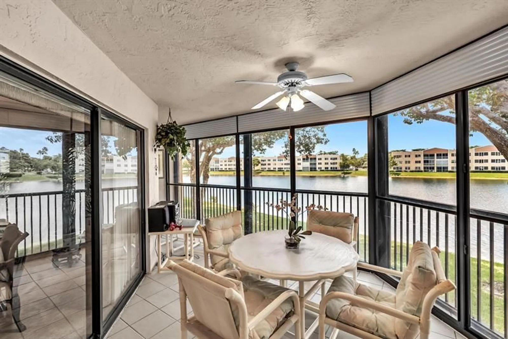Property Slideshow image 41 of 83 | 7449 fairfax dr 211, Tamarac, FL, 33321
