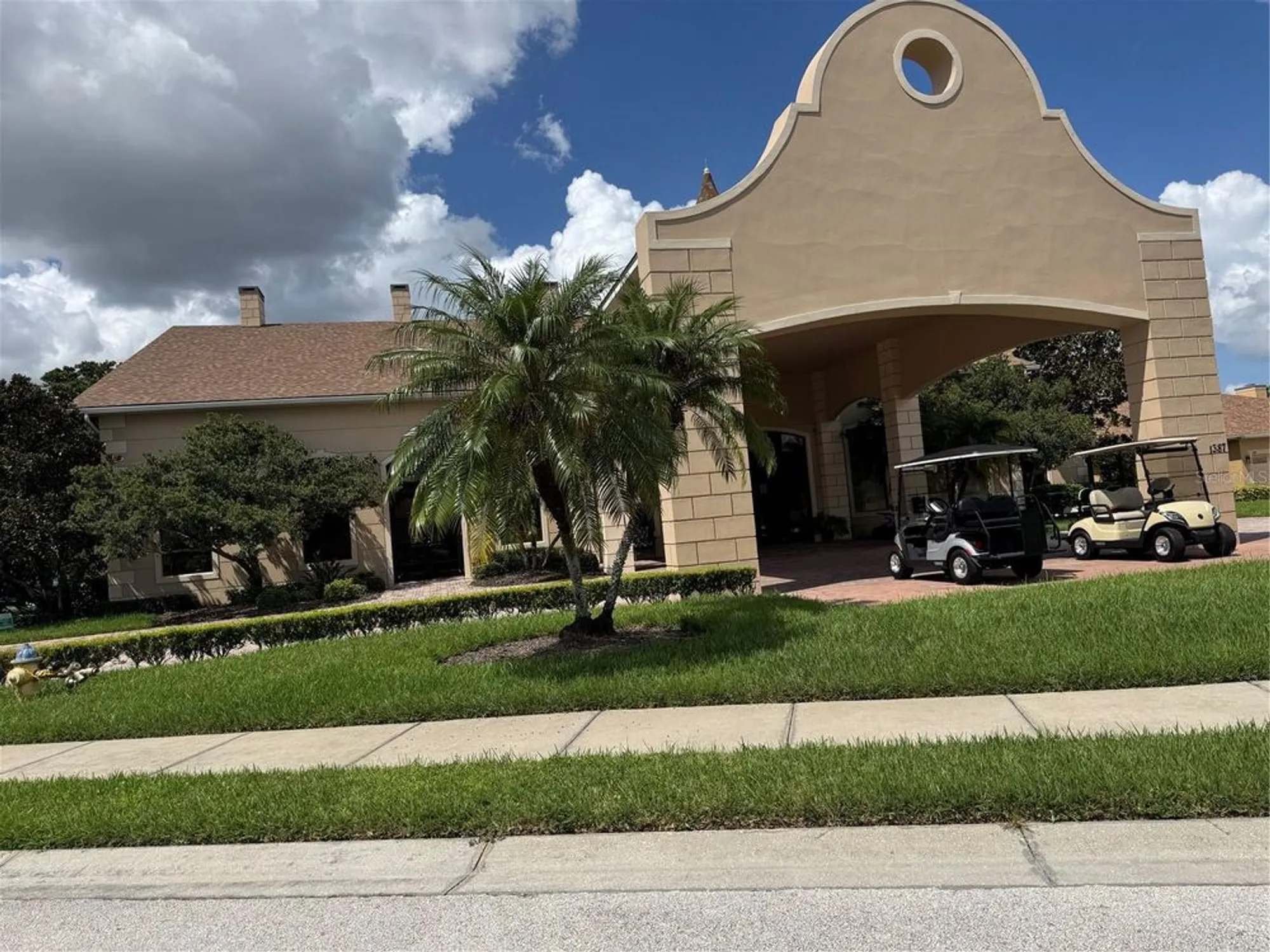 Property Slideshow image 9 of 40 | 2470 salzburg loop, Winter Haven, FL, 33884