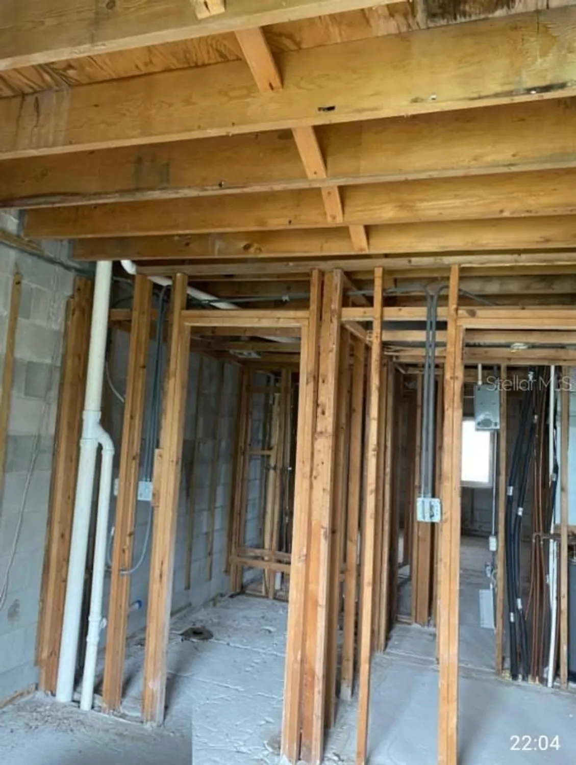 Property Slideshow image 6 of 6 | 4085 lake bayshore dr c311, Bradenton, FL, 34205