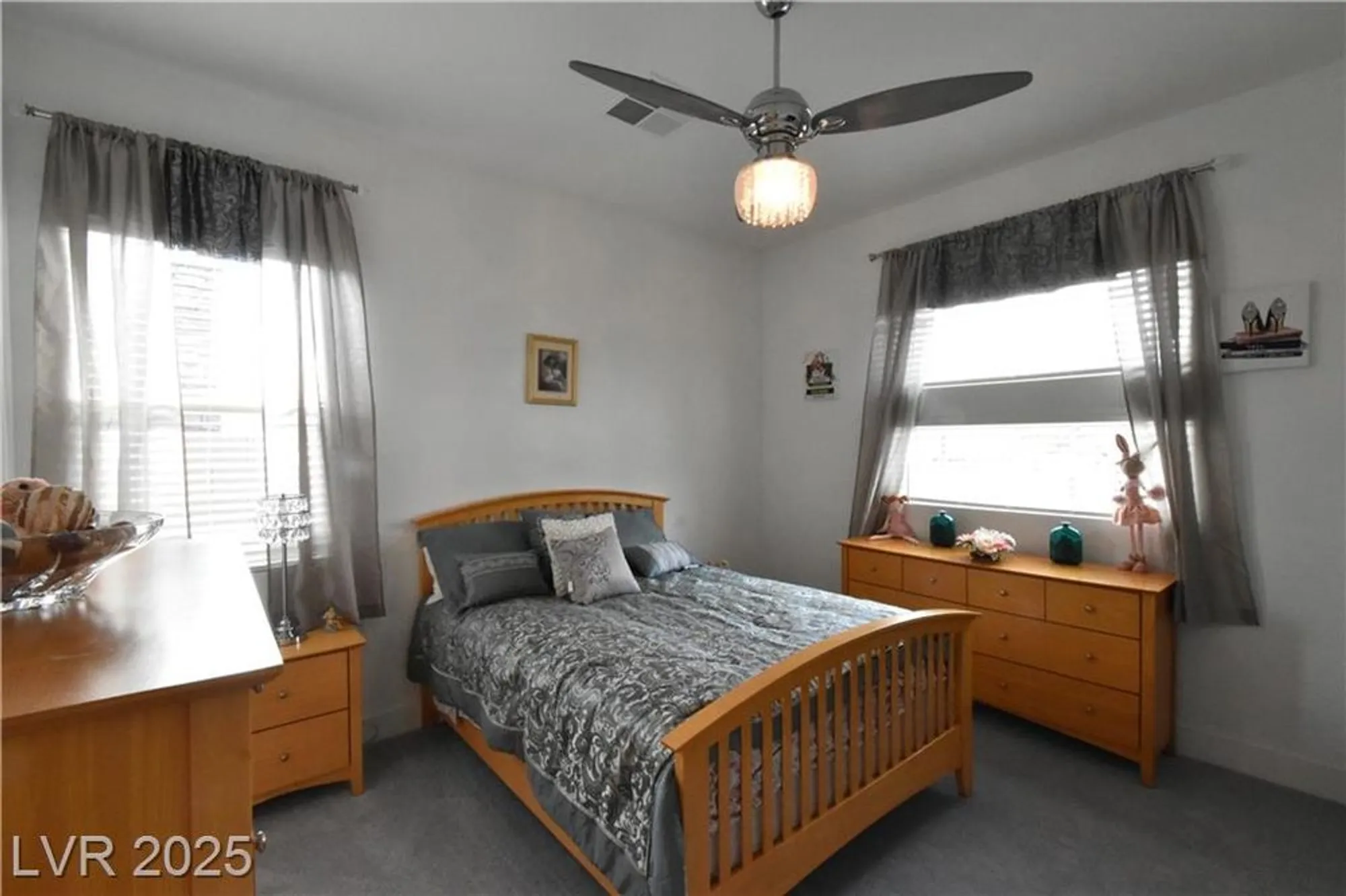 Property Slideshow image 39 of 88 | 12468 primrose grove ln, Las Vegas, NV, 89138