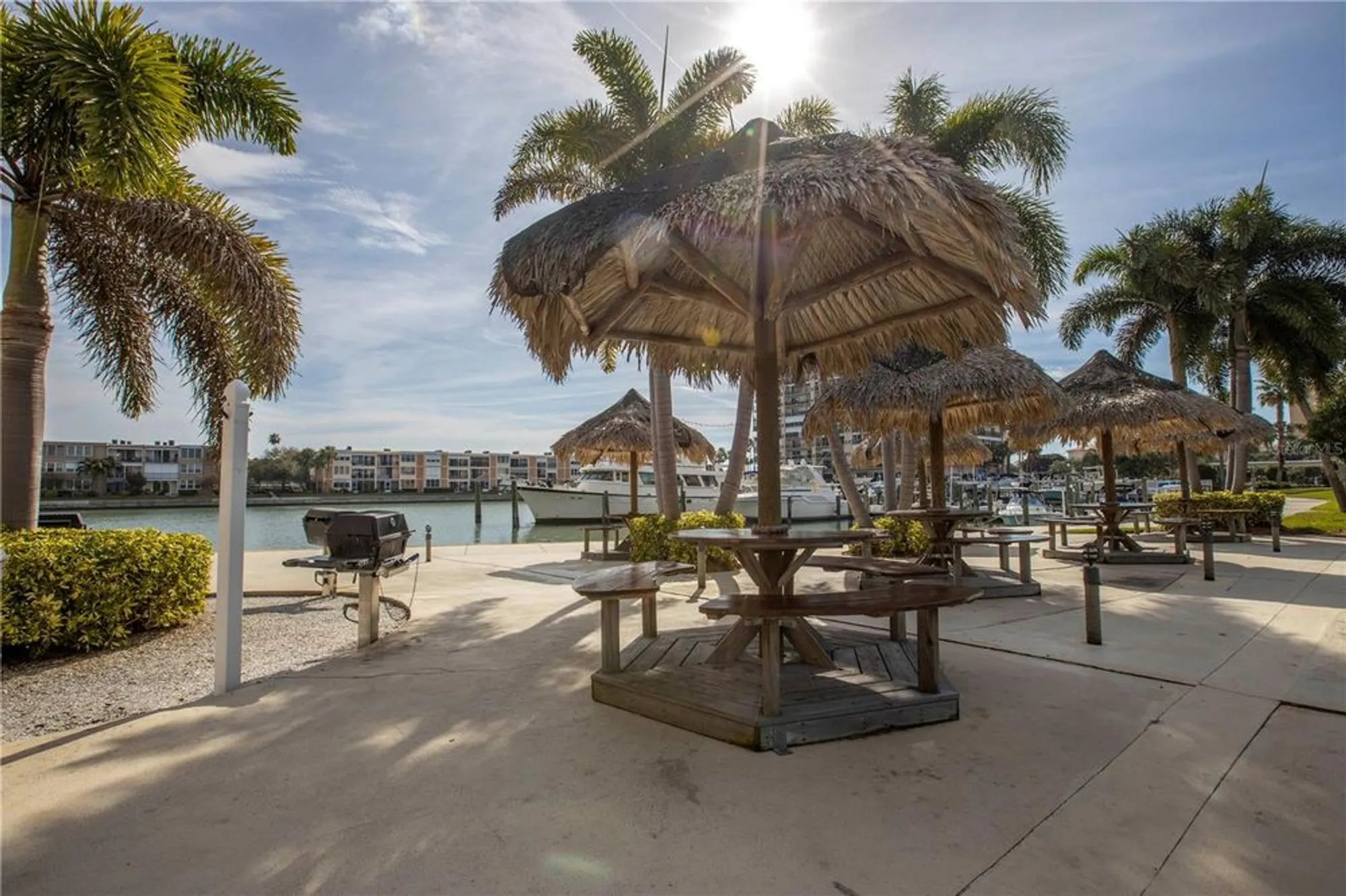 Property Slideshow image 33 of 44 | 7700 sun island dr 401, South Pasadena, FL, 33707