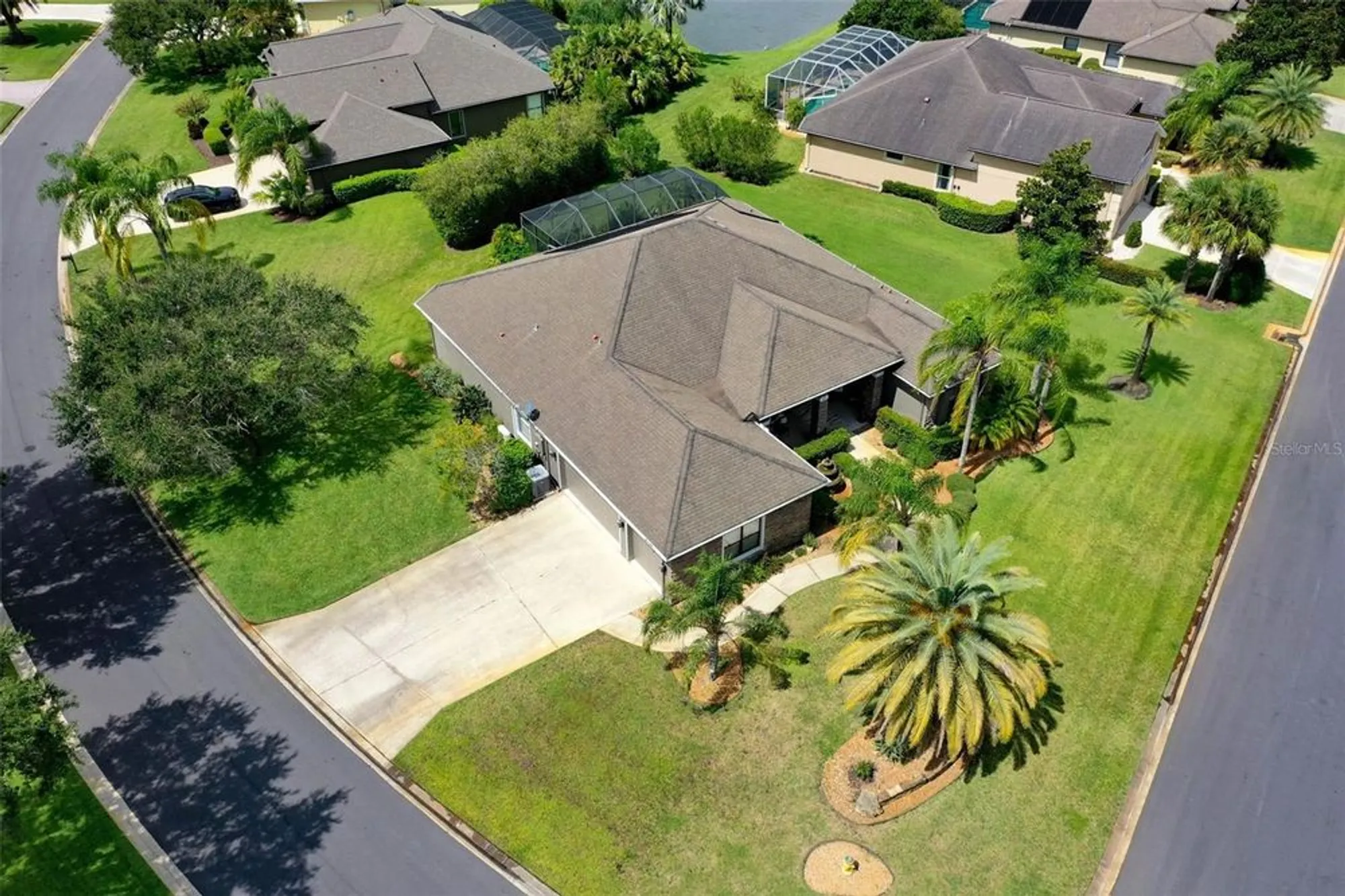 Property Slideshow image 62 of 100 | 815 westlake dr, Ormond Beach, FL, 32174