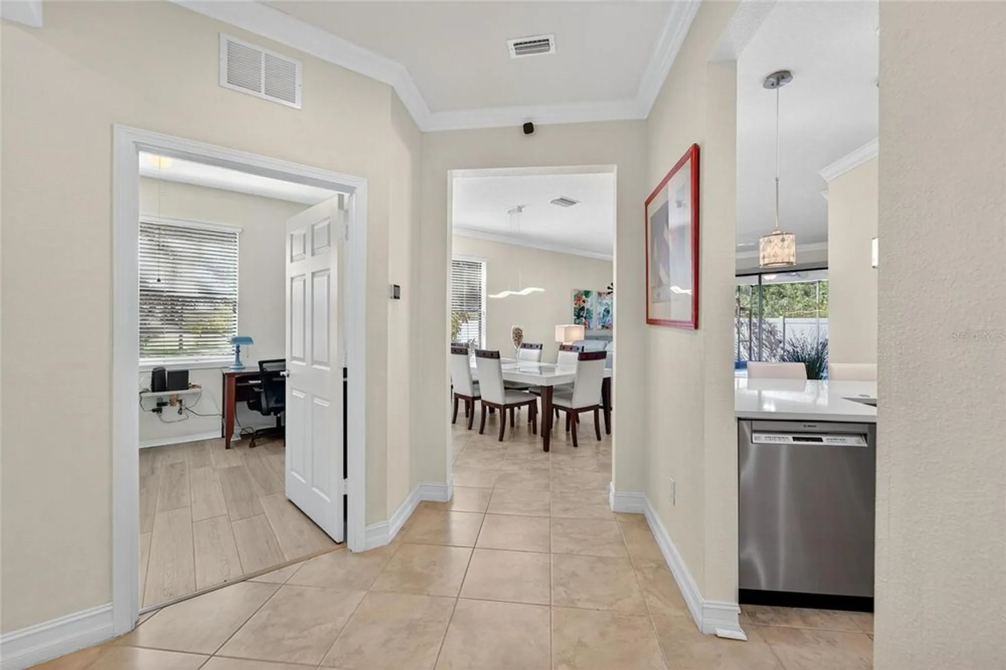 Property Slideshow image 6 of 72 | 420 cedar falls dr, Apollo Beach, FL, 33572