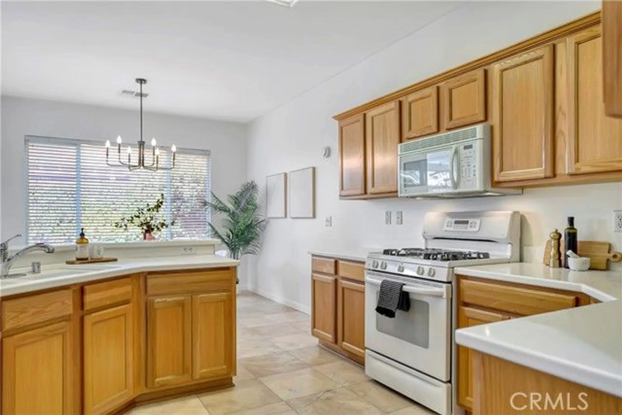 Property Slideshow image 14 of 38 | 78882 canyon vis, Palm Desert, CA, 92211