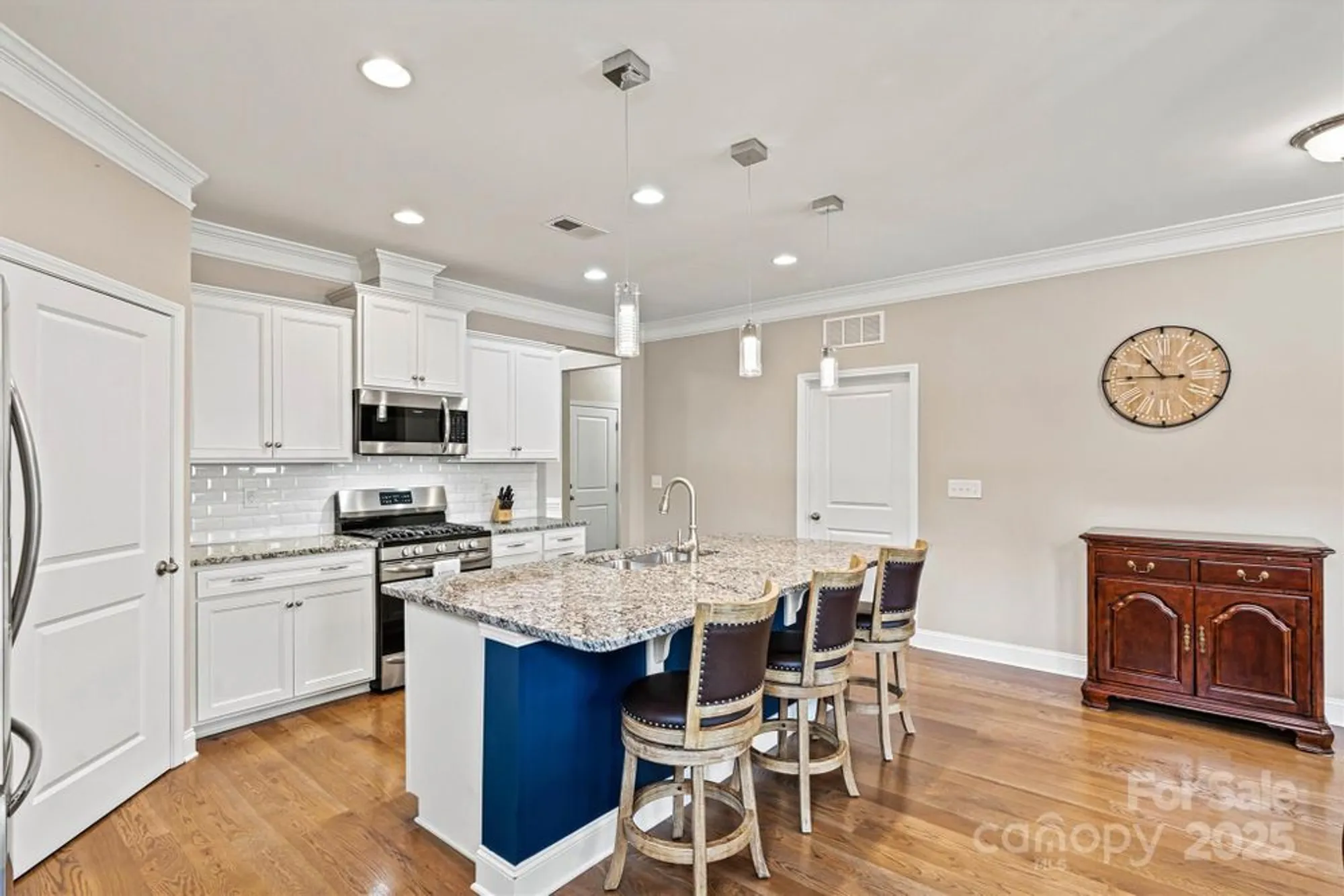 Property Slideshow image 12 of 45 | 3678 norman view dr, Sherrills Ford, NC, 28673
