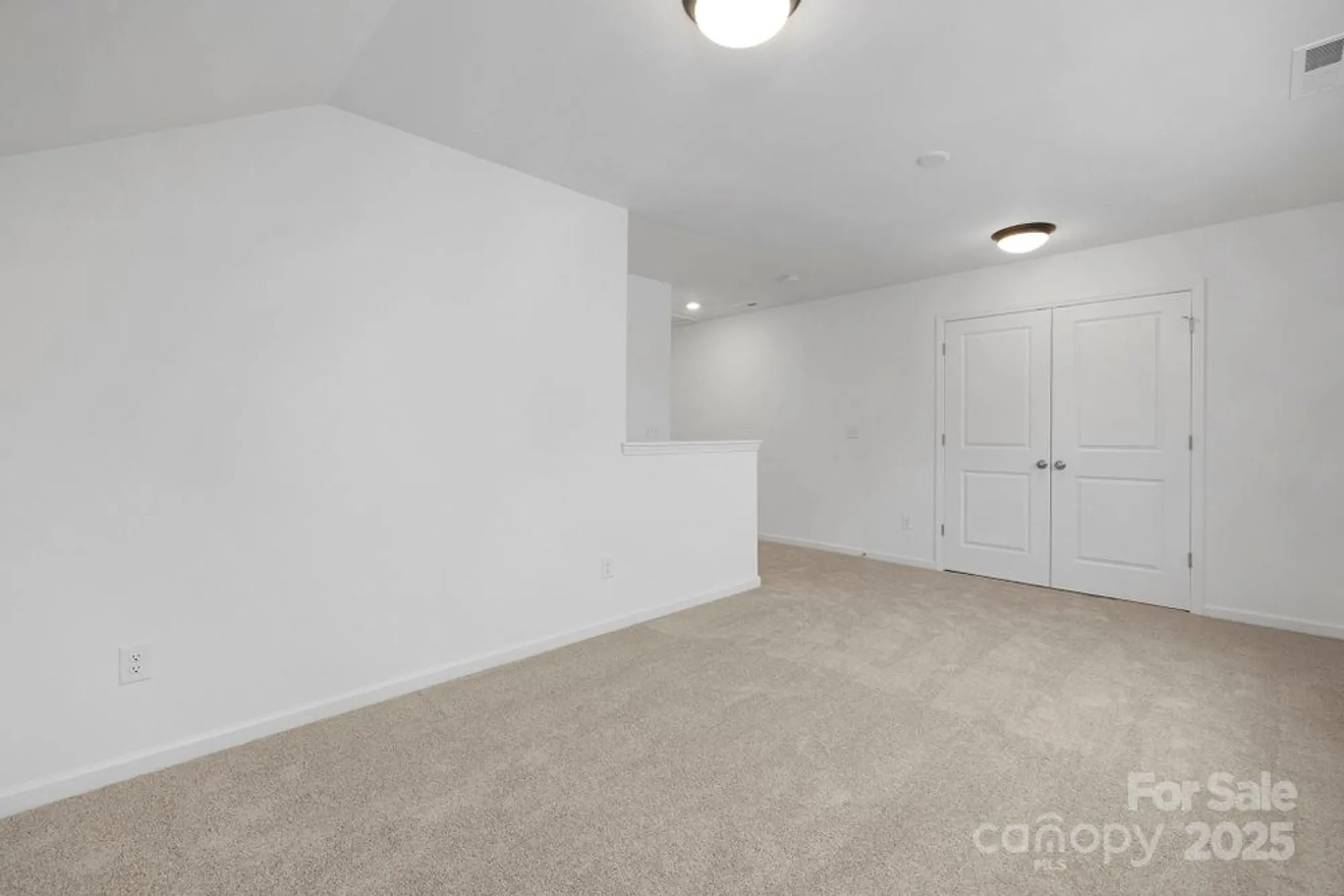 Property Slideshow image 29 of 37 | 24558 blue heron cir # 402, Lancaster, SC, 29720