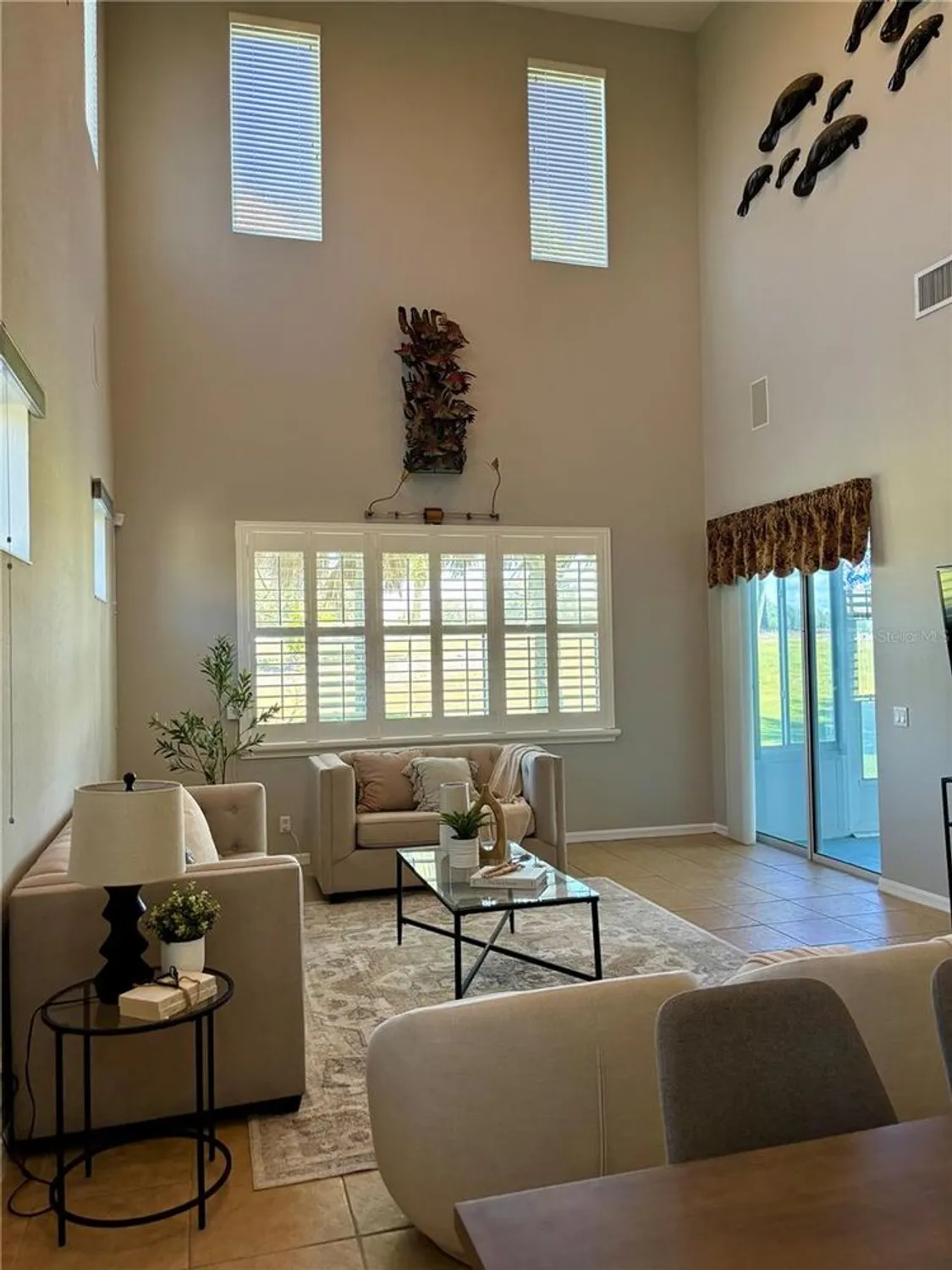 Property Slideshow image 13 of 60 | 445 noble faire dr, Sun City Center, FL, 33573