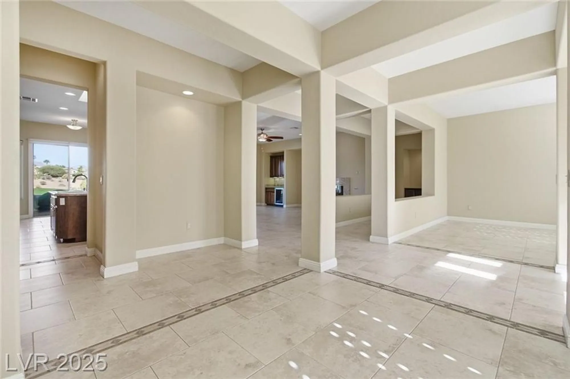 Property Slideshow image 12 of 84 | 10286 rio de thule ln, Las Vegas, NV, 89135