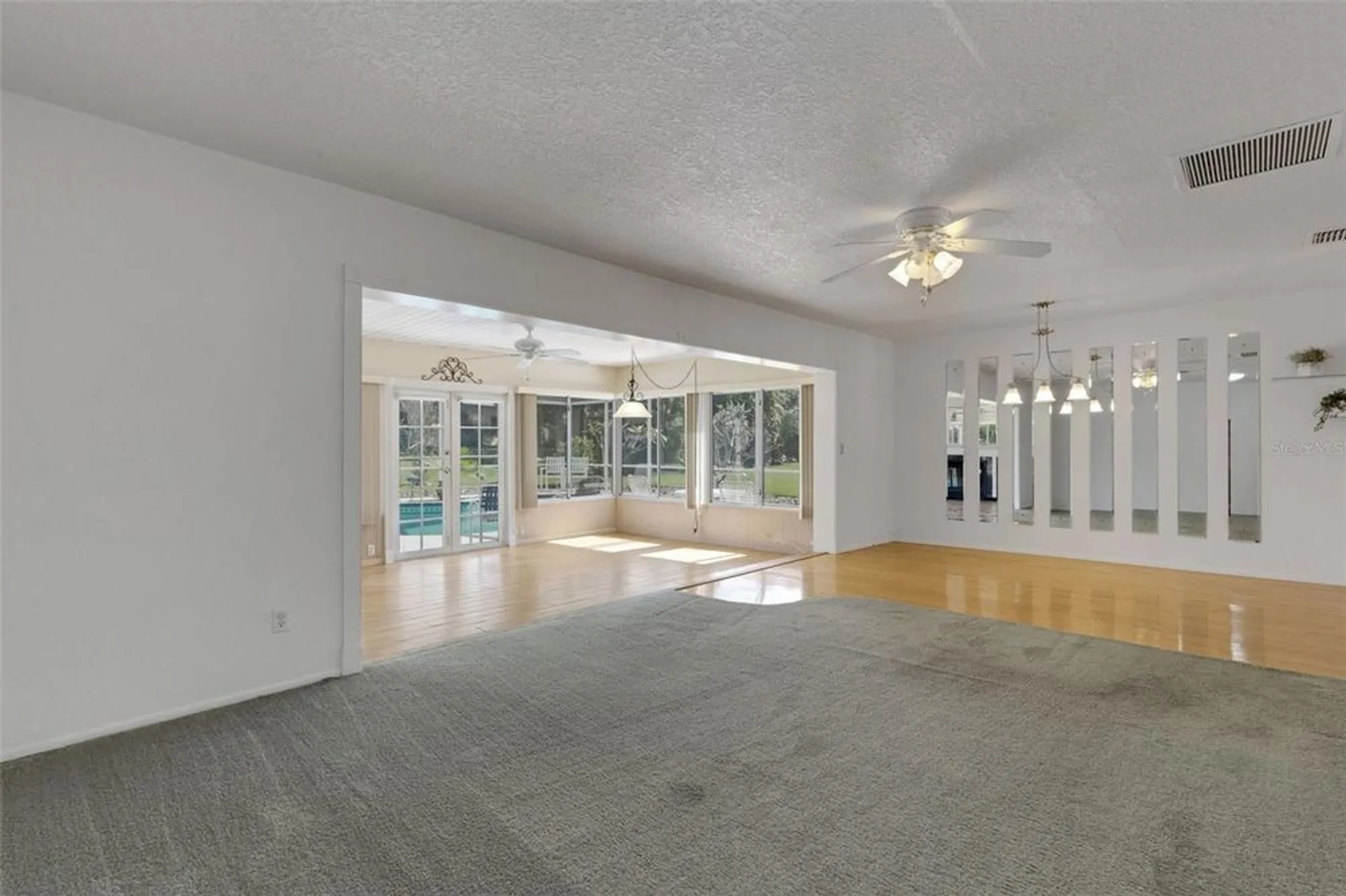 Property Slideshow image 17 of 96 | 2880 doone cir, Palm Harbor, FL, 34684