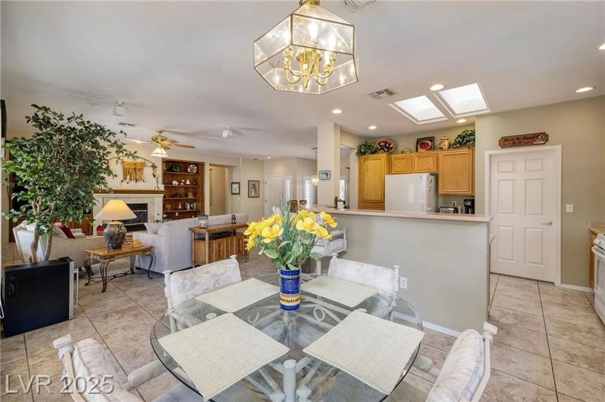 Property Slideshow image 19 of 39 | 1620 fieldbrook st, Henderson, NV, 89052