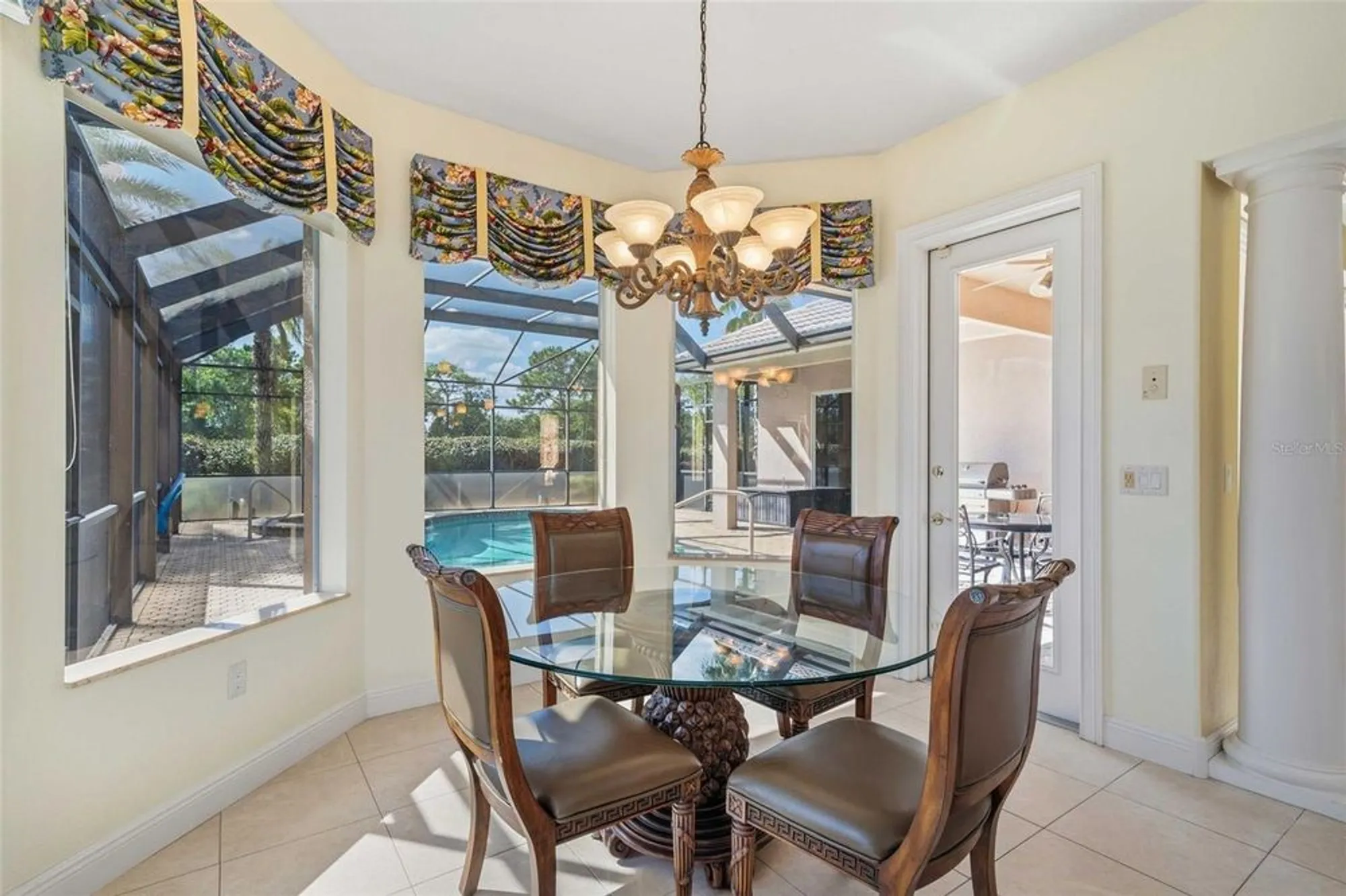 Property Slideshow image 21 of 73 | 8426 charleston dr, Weeki Wachee, FL, 34613