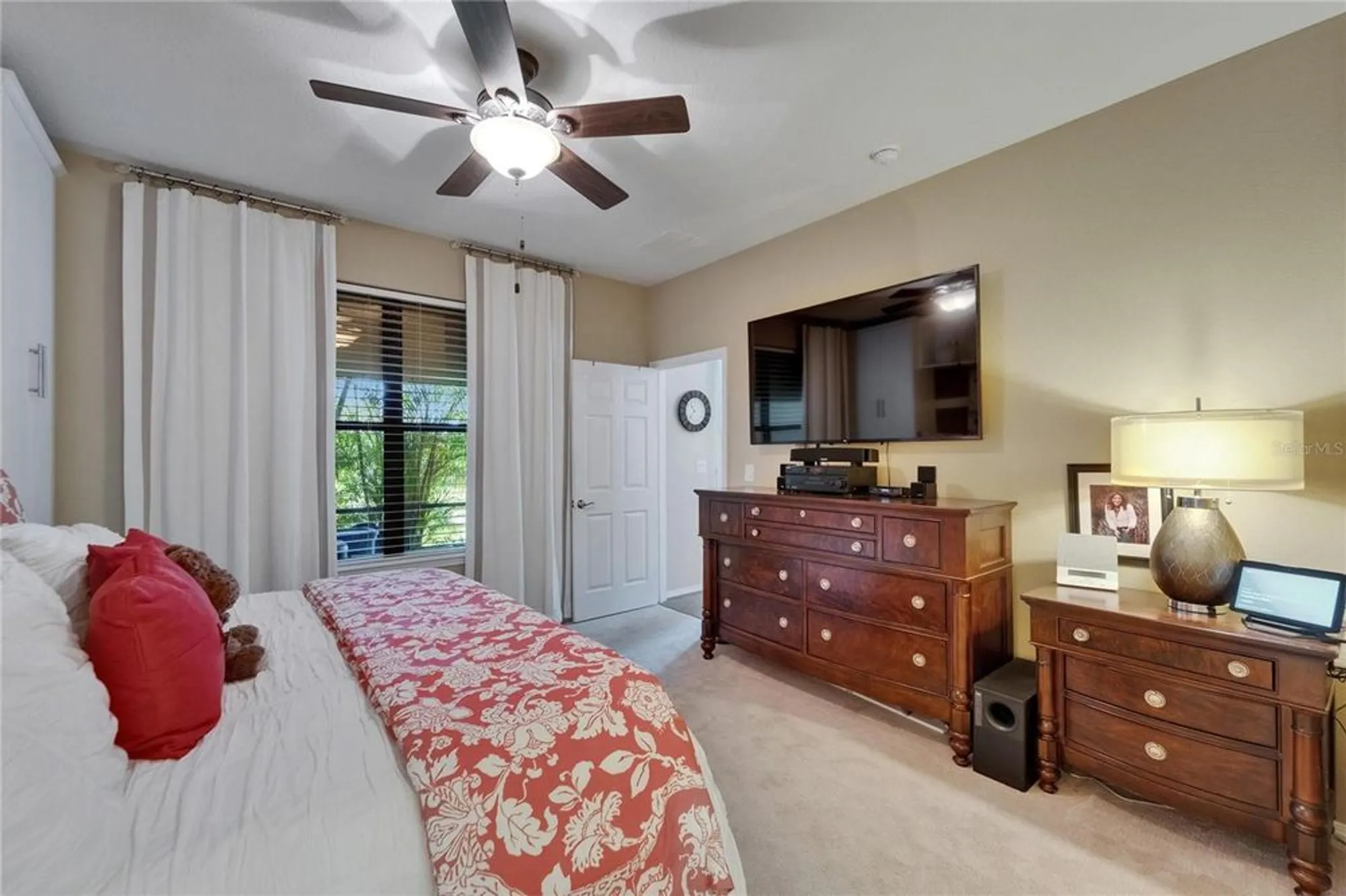 Property Slideshow image 32 of 93 | 5646 sunset falls dr, Apollo Beach, FL, 33572