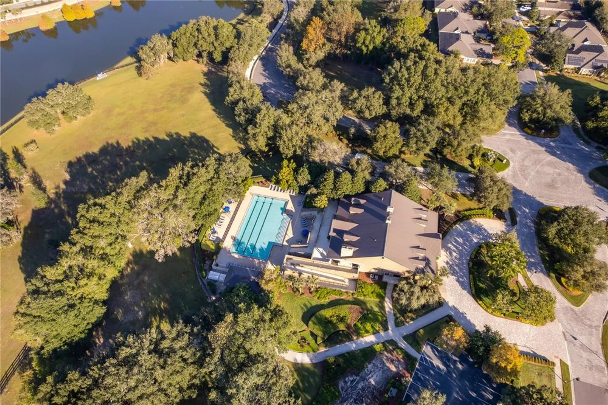 Property Slideshow image 7 of 28 | 21612 belgian ct, Mount Dora, FL, 32757