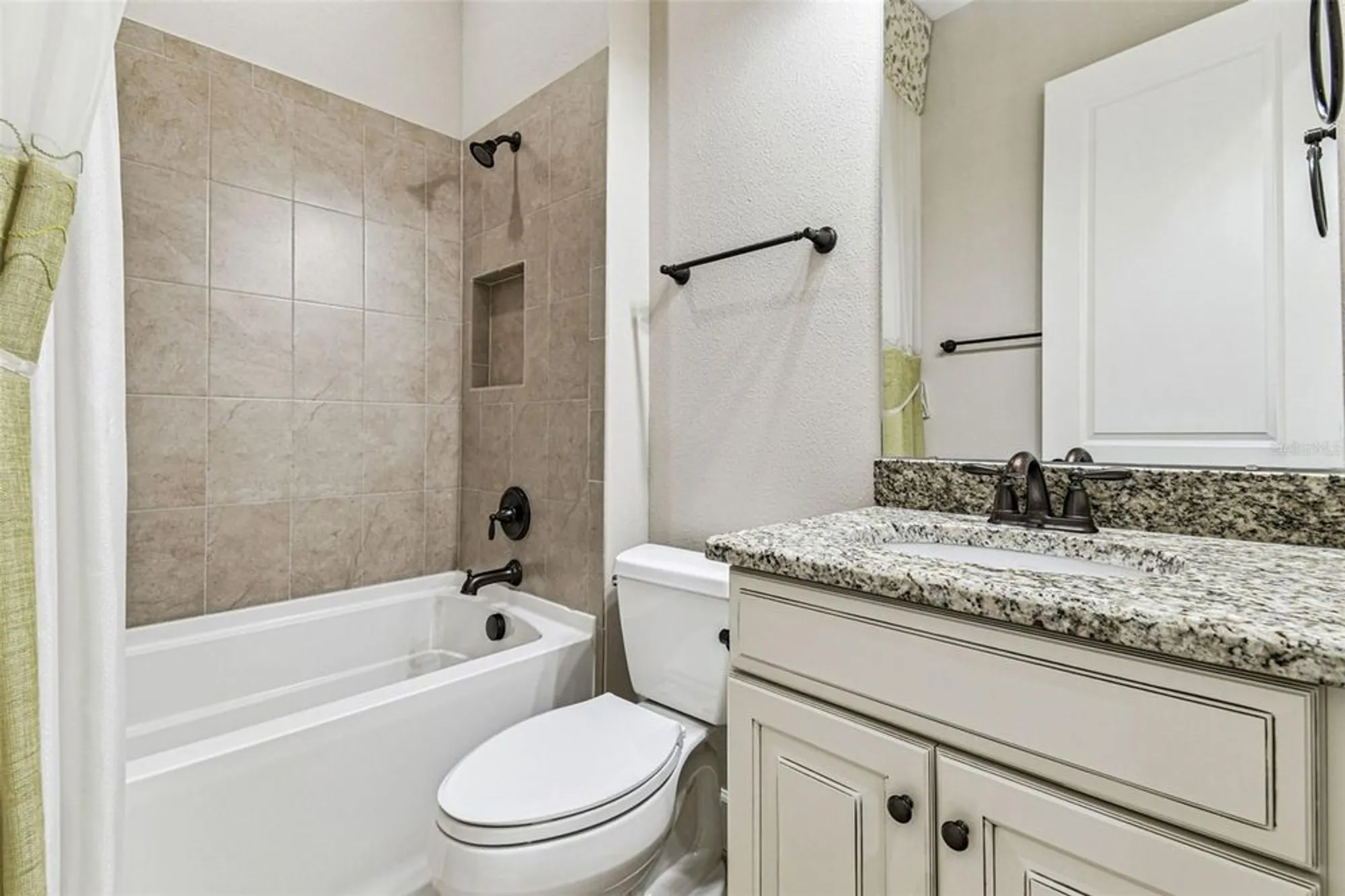 Property Slideshow image 30 of 79 | 8548 grand alberato rd, Tampa, FL, 33647