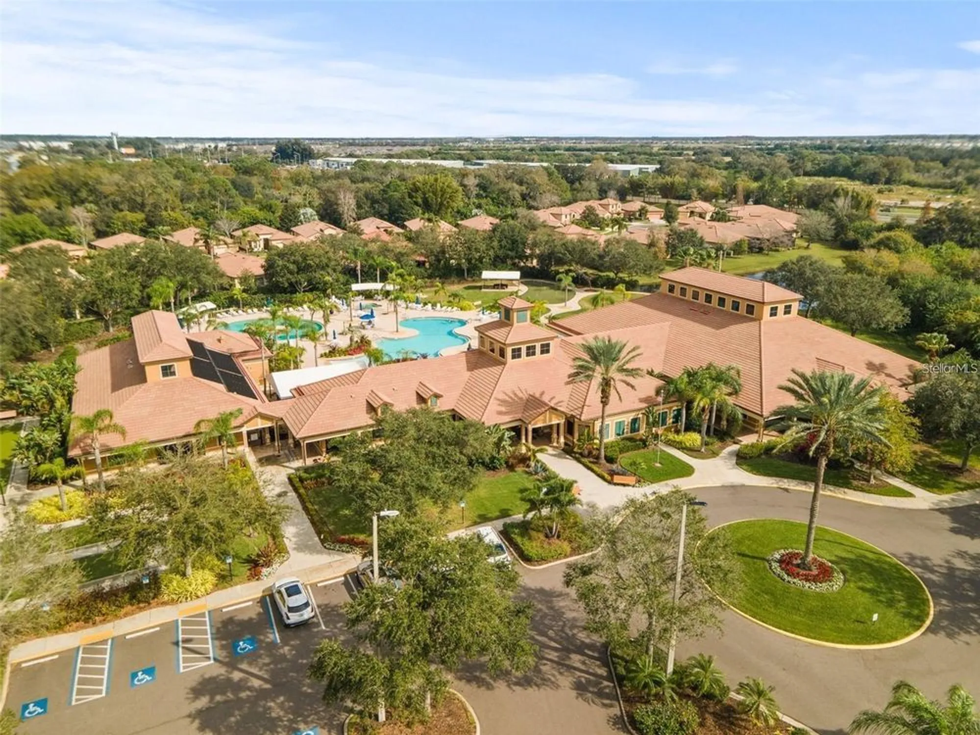 Property Slideshow image 79 of 93 | 5646 sunset falls dr, Apollo Beach, FL, 33572