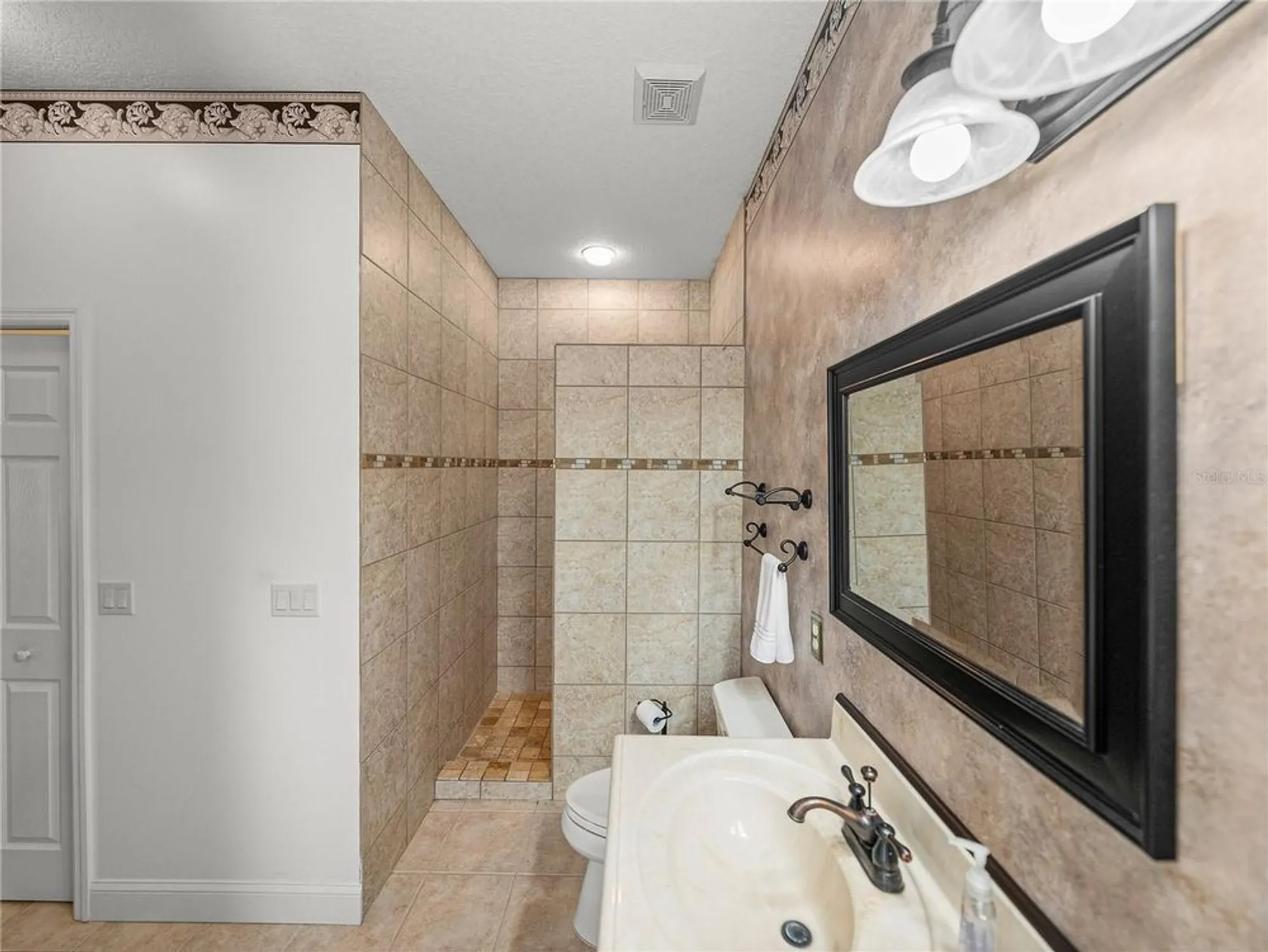 Property Slideshow image 50 of 100 | 4327 gullane dr, Lake Wales, FL, 33859