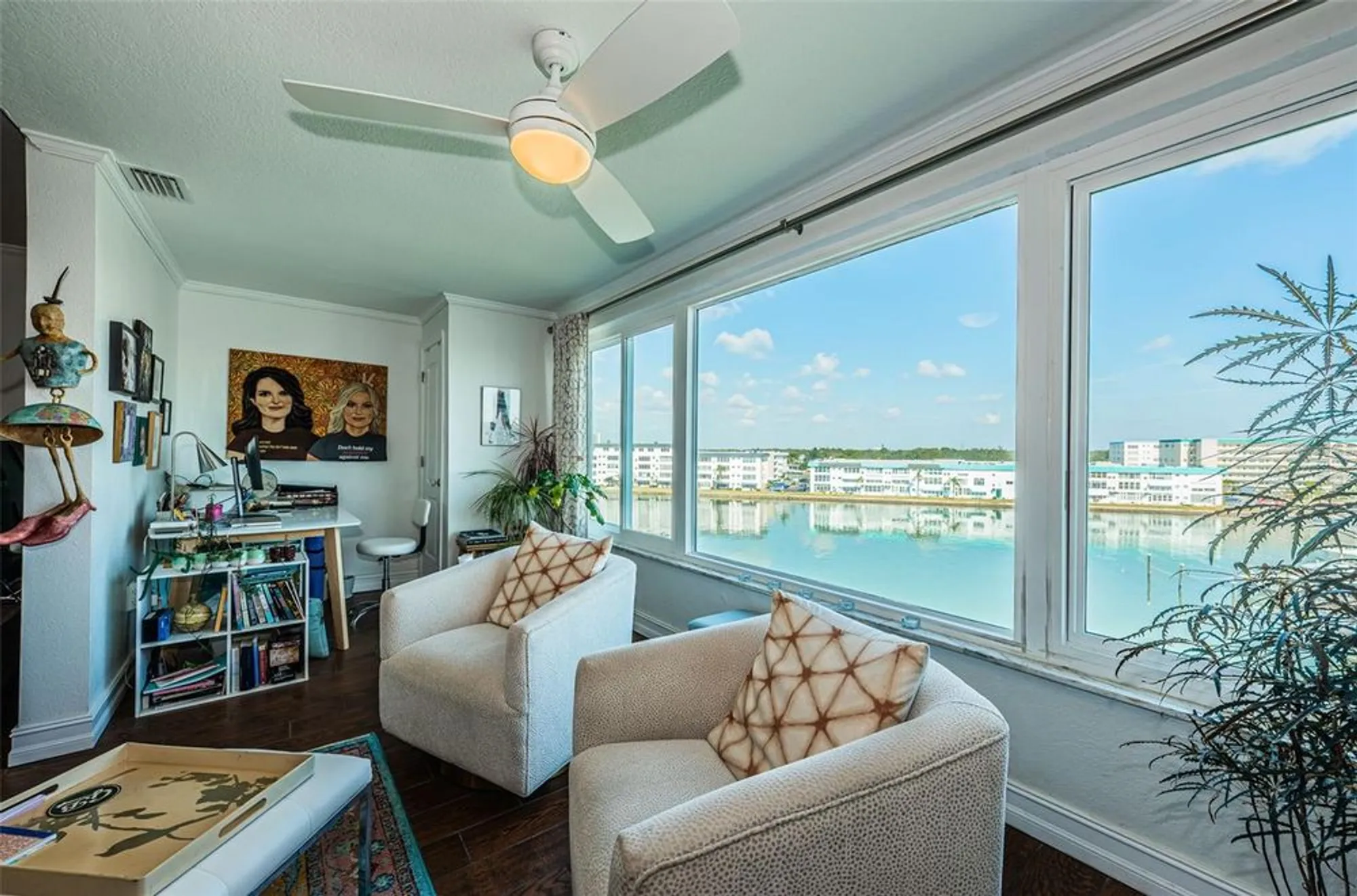 Property Slideshow image 28 of 99 | 5925 shore blvd 505, Gulfport, FL, 33707