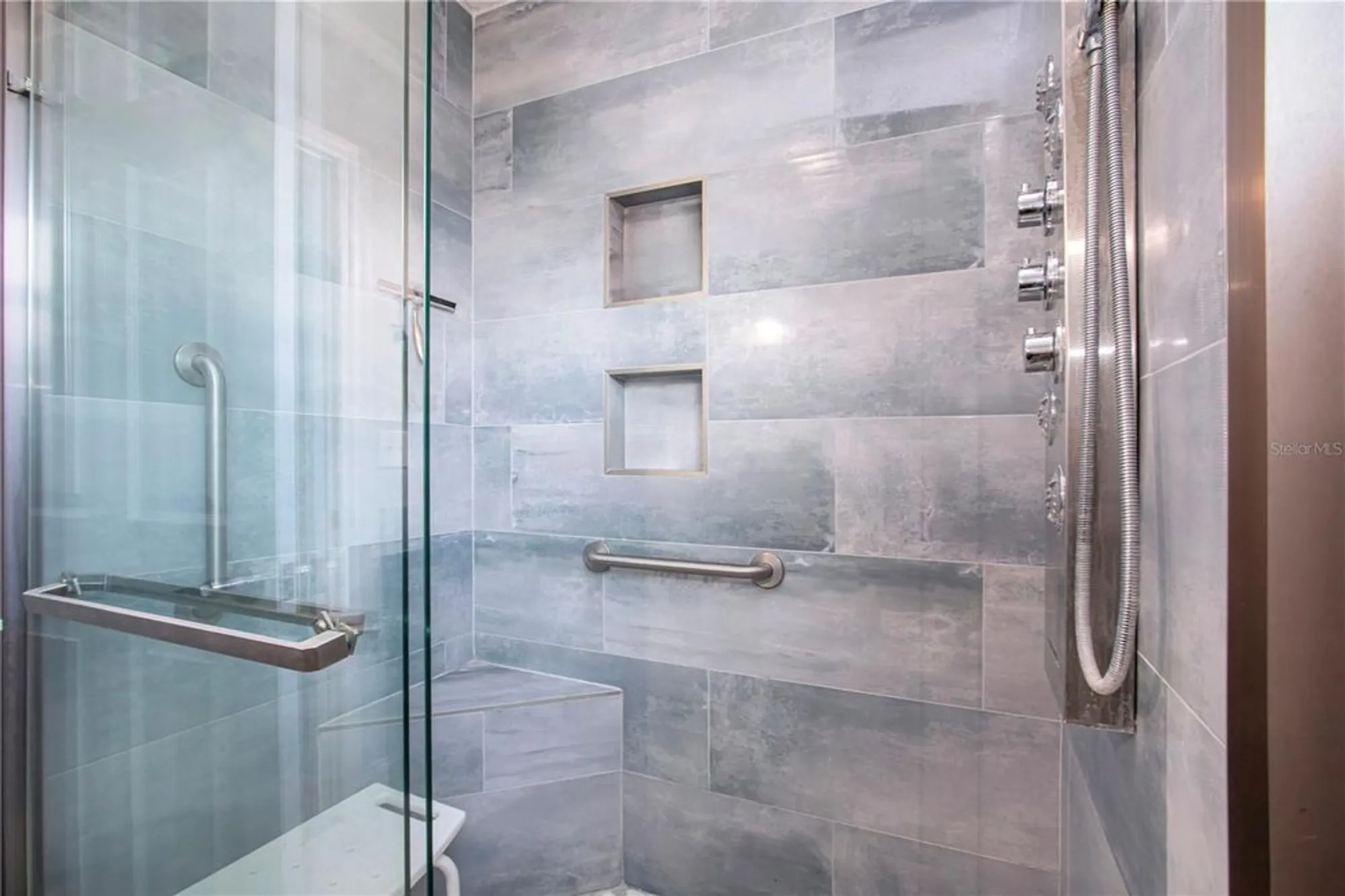 Property Slideshow image 60 of 100 | 1606 bunker hill dr, Sun City Center, FL, 33573