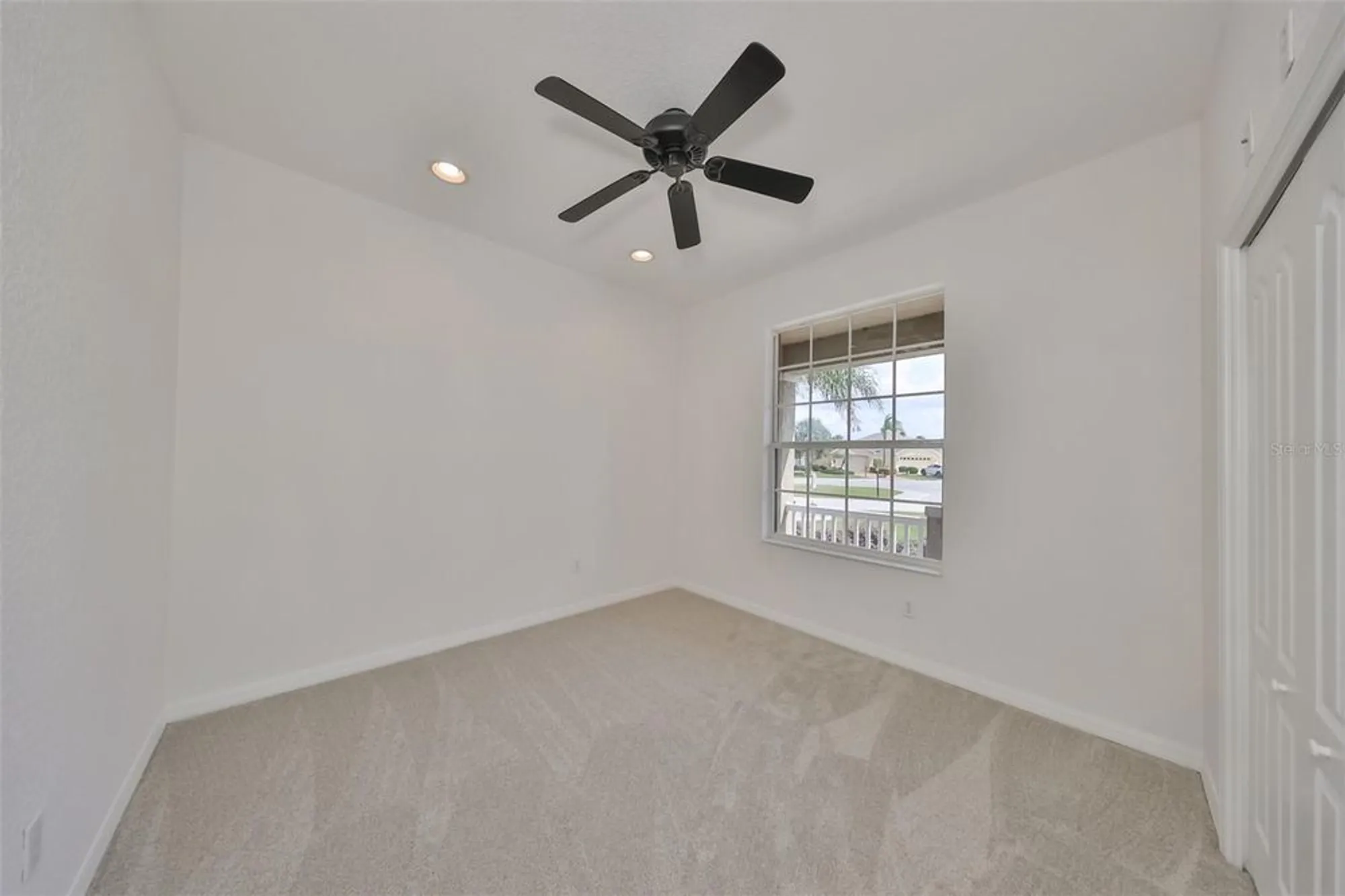 Property Slideshow image 19 of 35 | 404 grand chateaux way, Sun City Center, FL, 33573