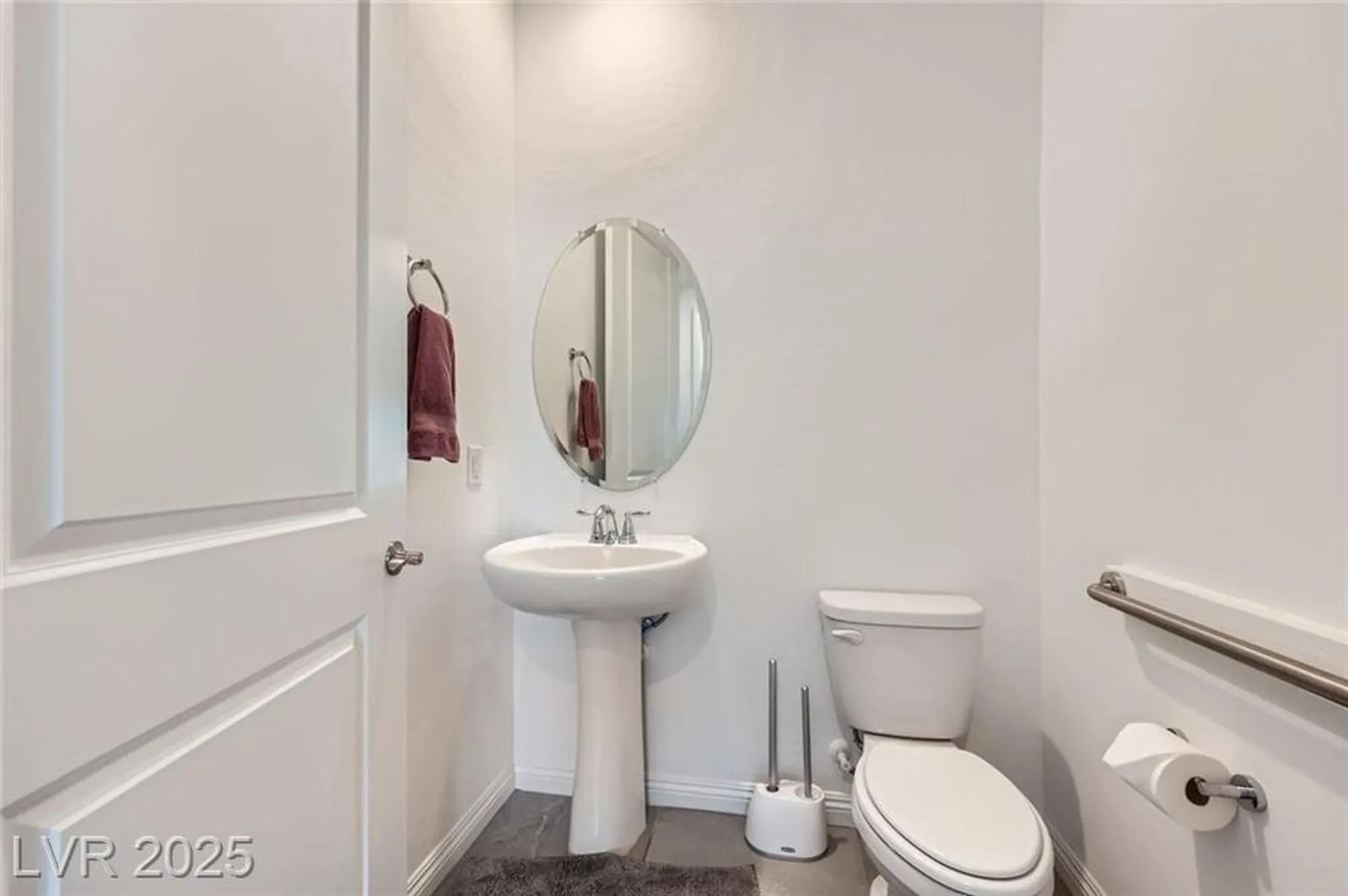 Property Slideshow image 22 of 28 | 6519 summershade st, North Las Vegas, NV, 89086