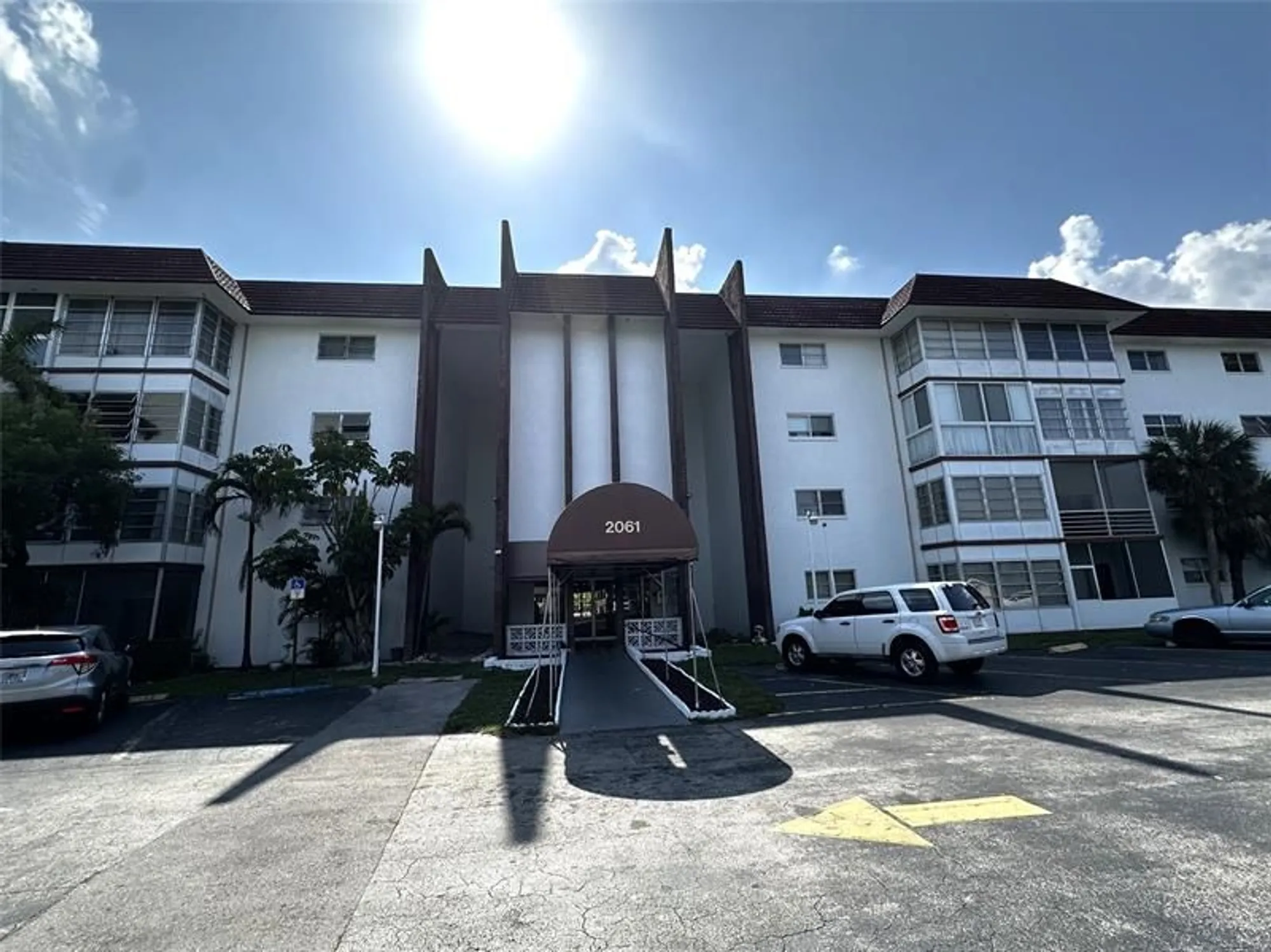 Property Slideshow image 1 of 11 | 2061 nw 47th ter 414, Lauderhill, FL, 33313