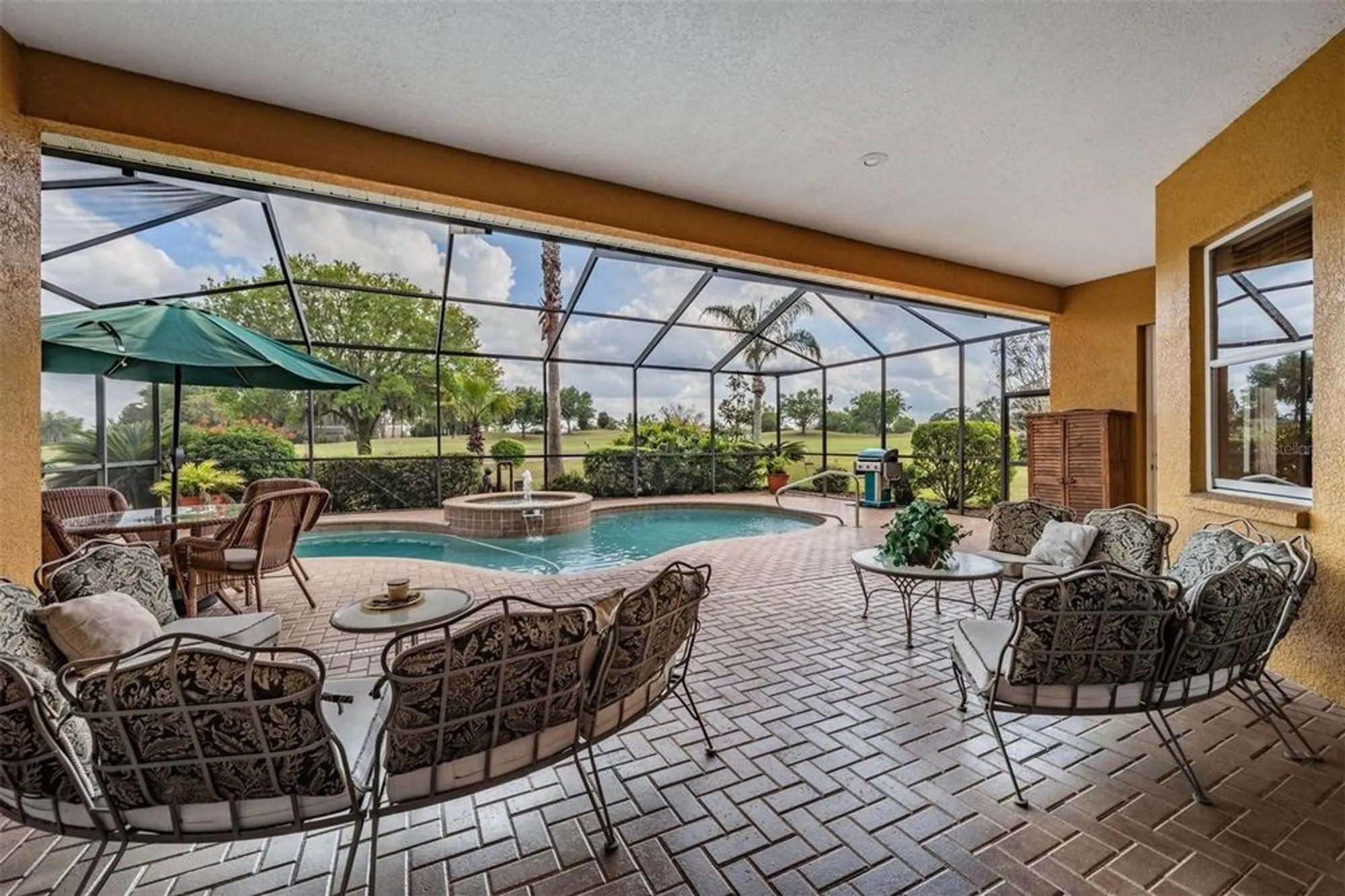 Property Slideshow image 9 of 49 | 13514 thoroughbred dr, Dade City, FL, 33525