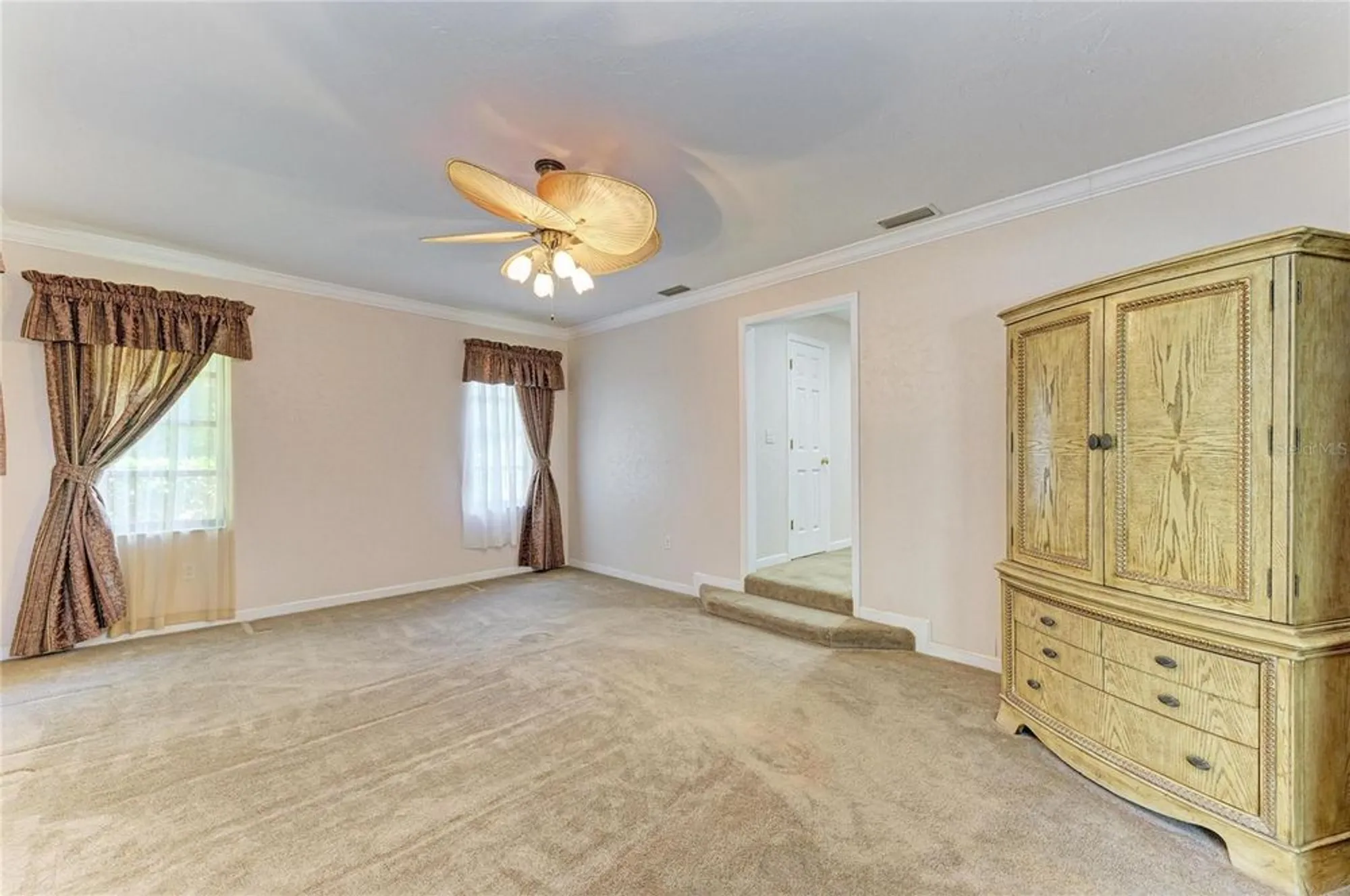 Property Slideshow image 35 of 83 | 5668 country lakes dr, Sarasota, FL, 34243