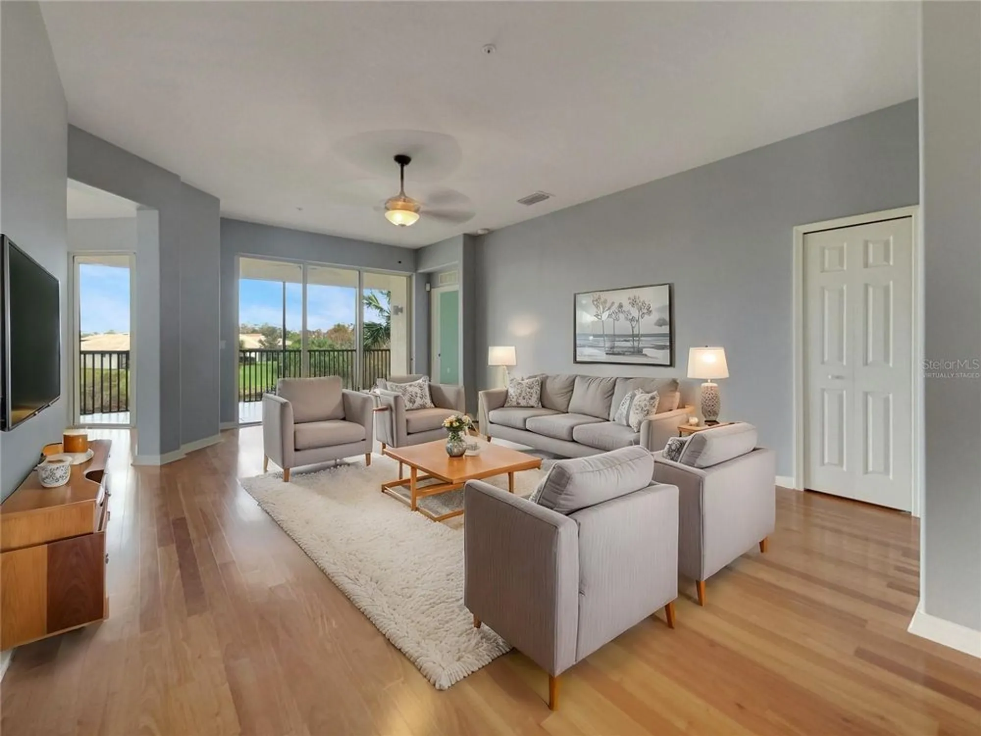 Property Slideshow image 2 of 29 | 1181 burgos dr # 406, Sarasota, FL, 34238