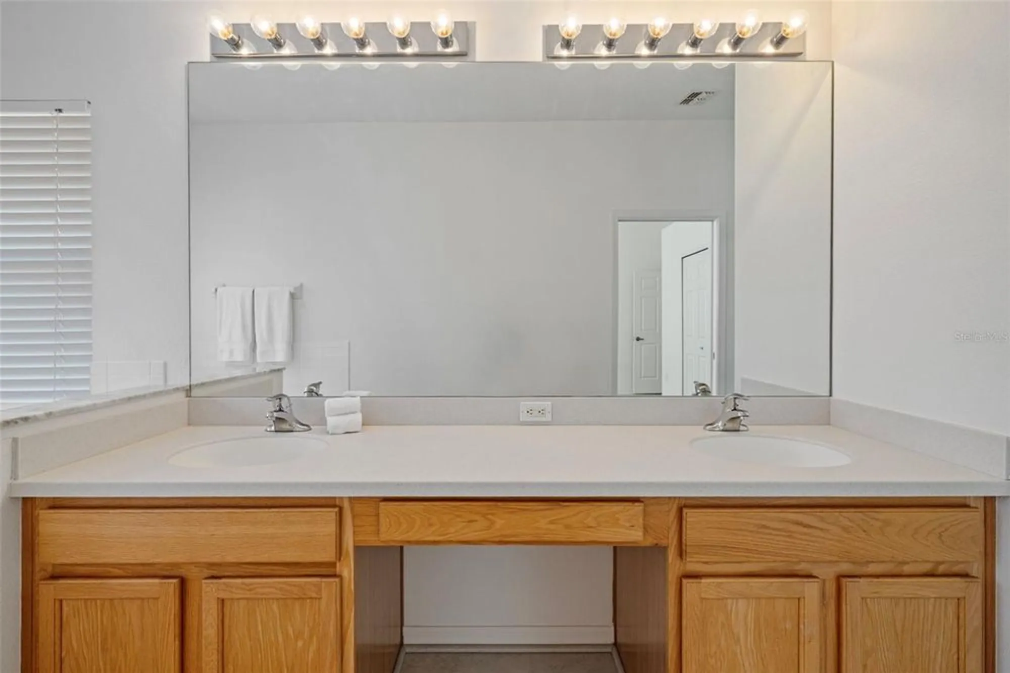 Property Slideshow image 22 of 53 | 1133 mystic ct, Spring Hill, FL, 34609