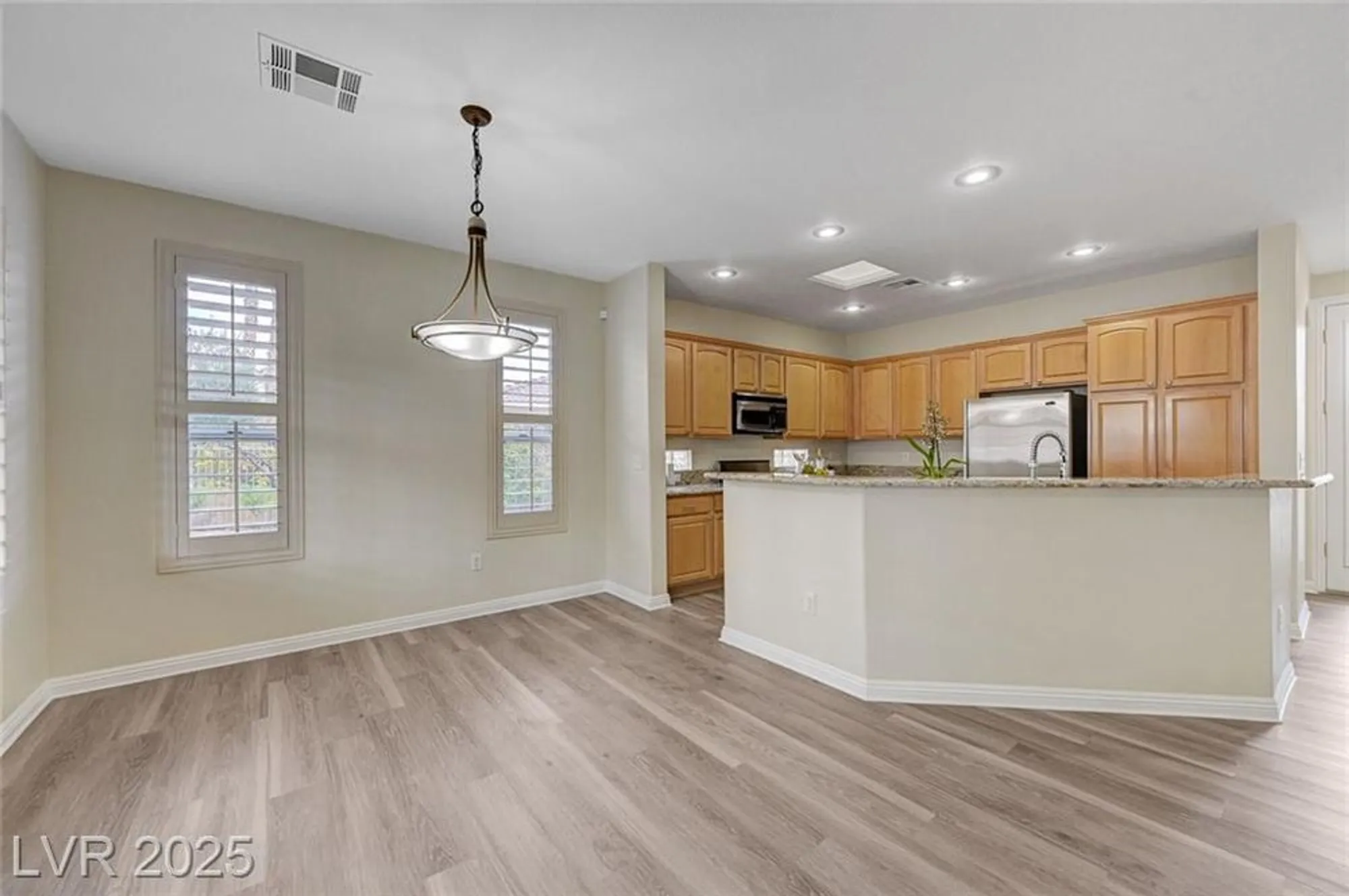 Property Slideshow image 11 of 60 | 10494 melodia magico ave, Las Vegas, NV, 89135