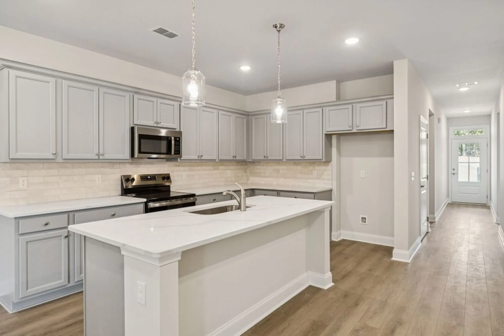 Property Slideshow image 22 of 42 | 100 sidlaw pass, Smyrna, TN, 37167