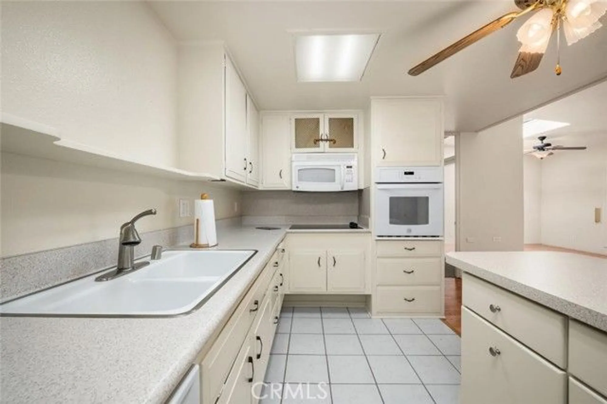 Property Slideshow image 22 of 33 | 13350 saint andrews dr, Seal Beach, CA, 90740