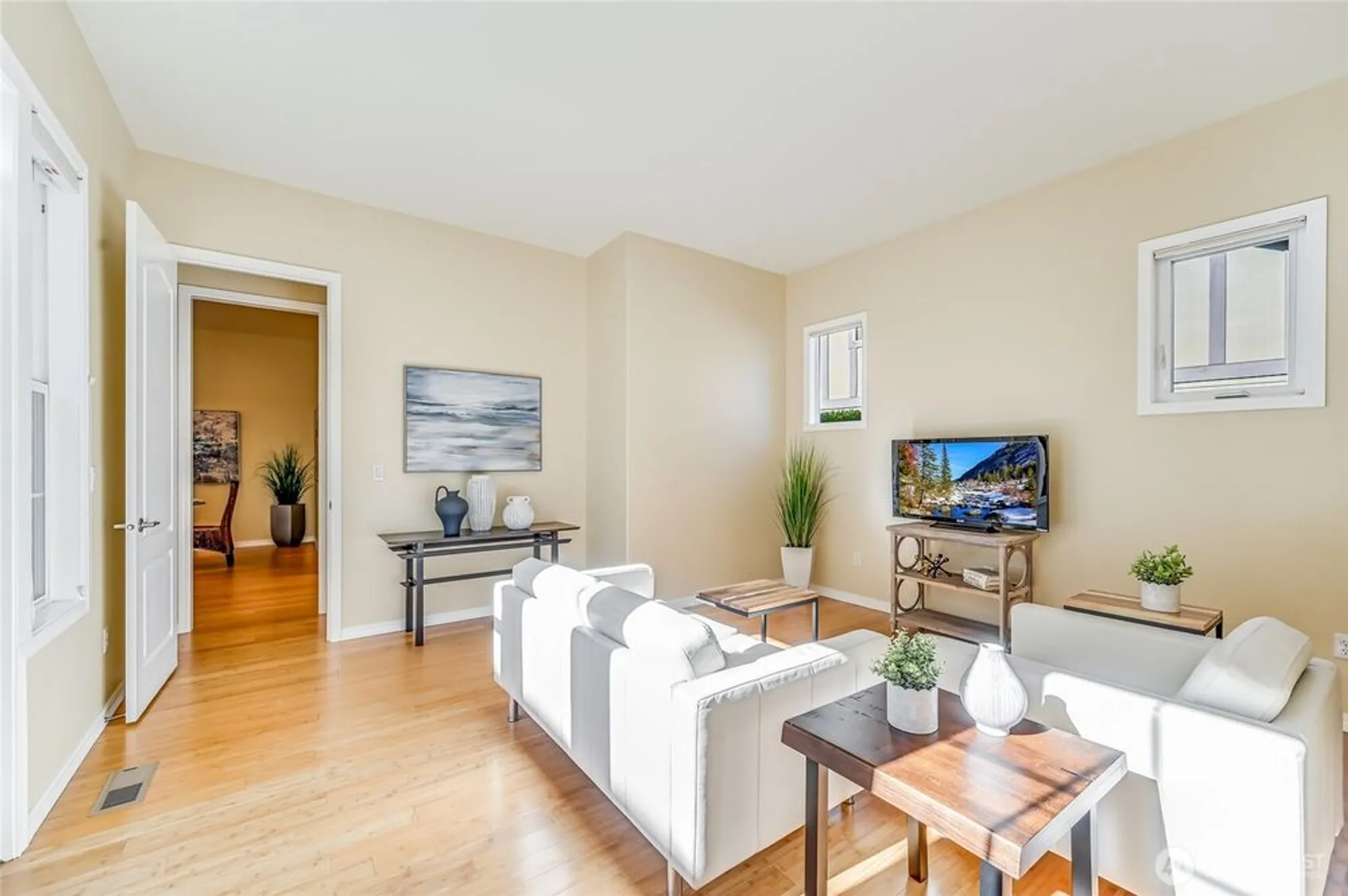 Property Slideshow image 27 of 40 | 12115 big leaf way, Redmond, WA, 98053