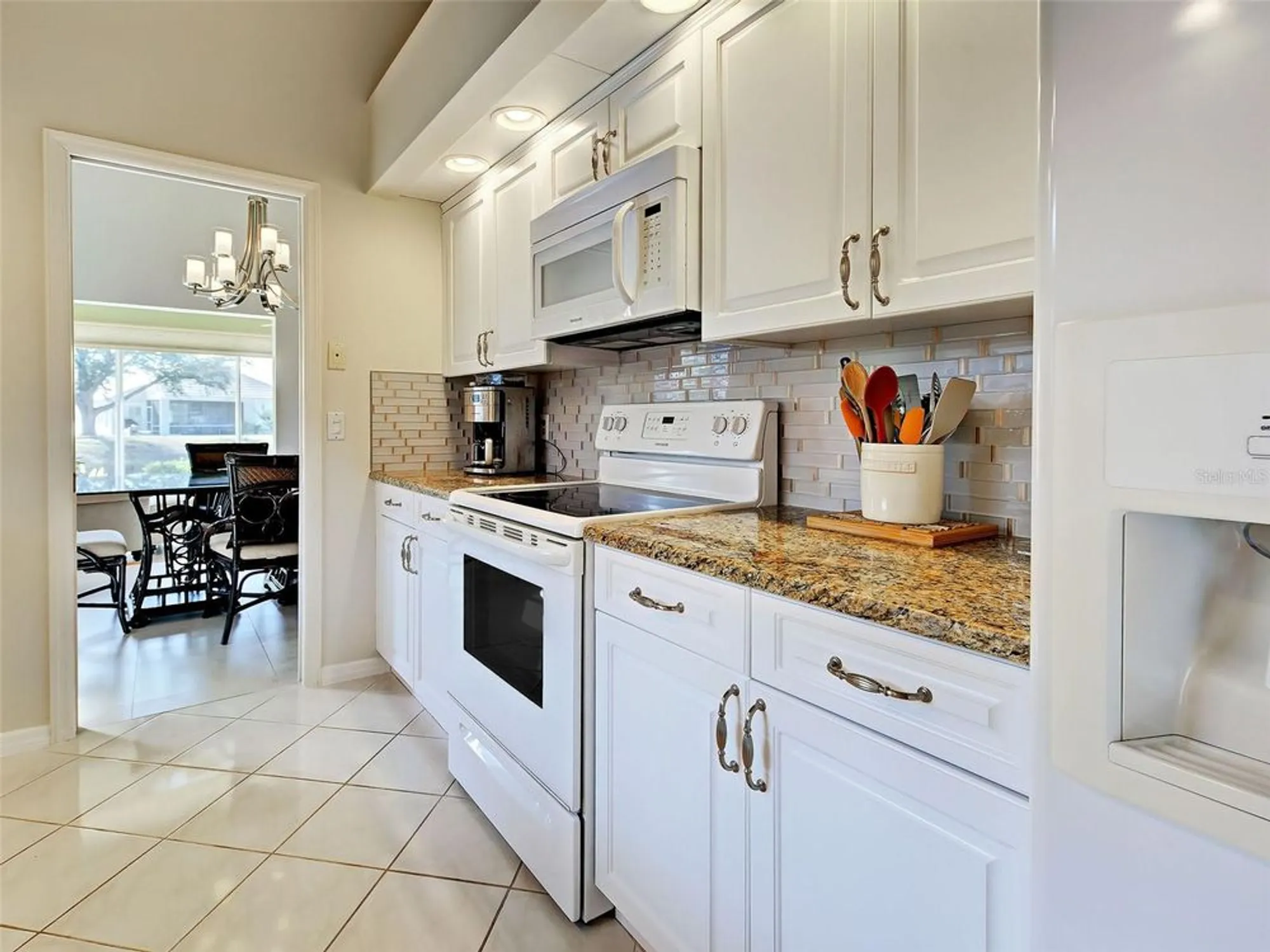 Property Slideshow image 14 of 47 | 166 southampton pl 348, Venice, FL, 34293