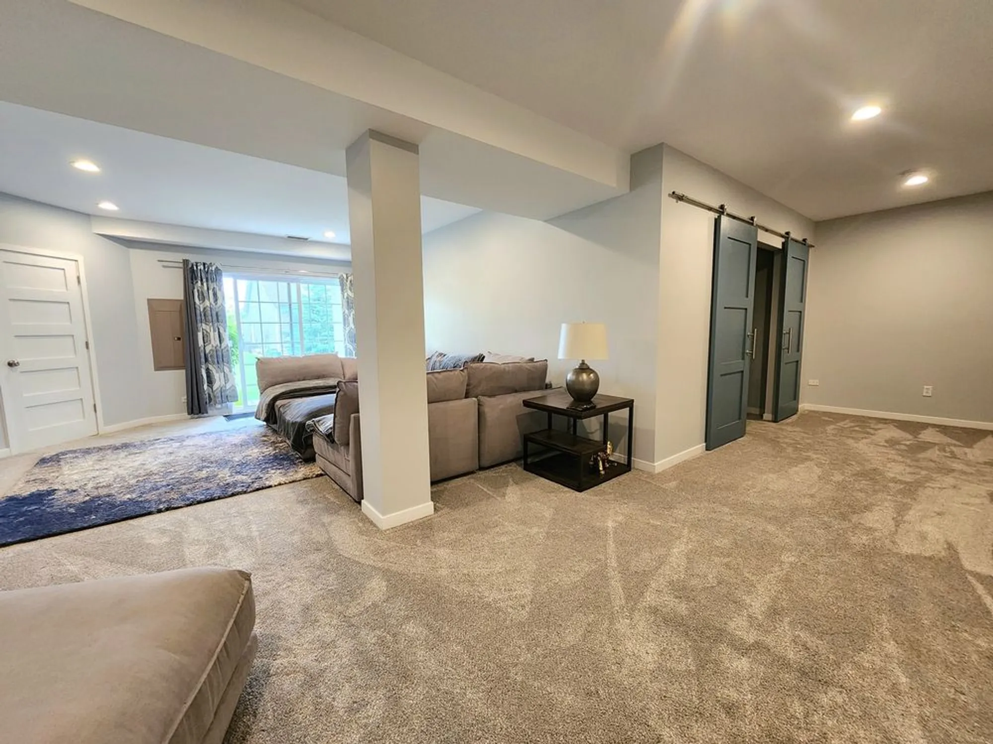 Property Slideshow image 19 of 29 | 2003 magenta ln, Algonquin, IL, 60102