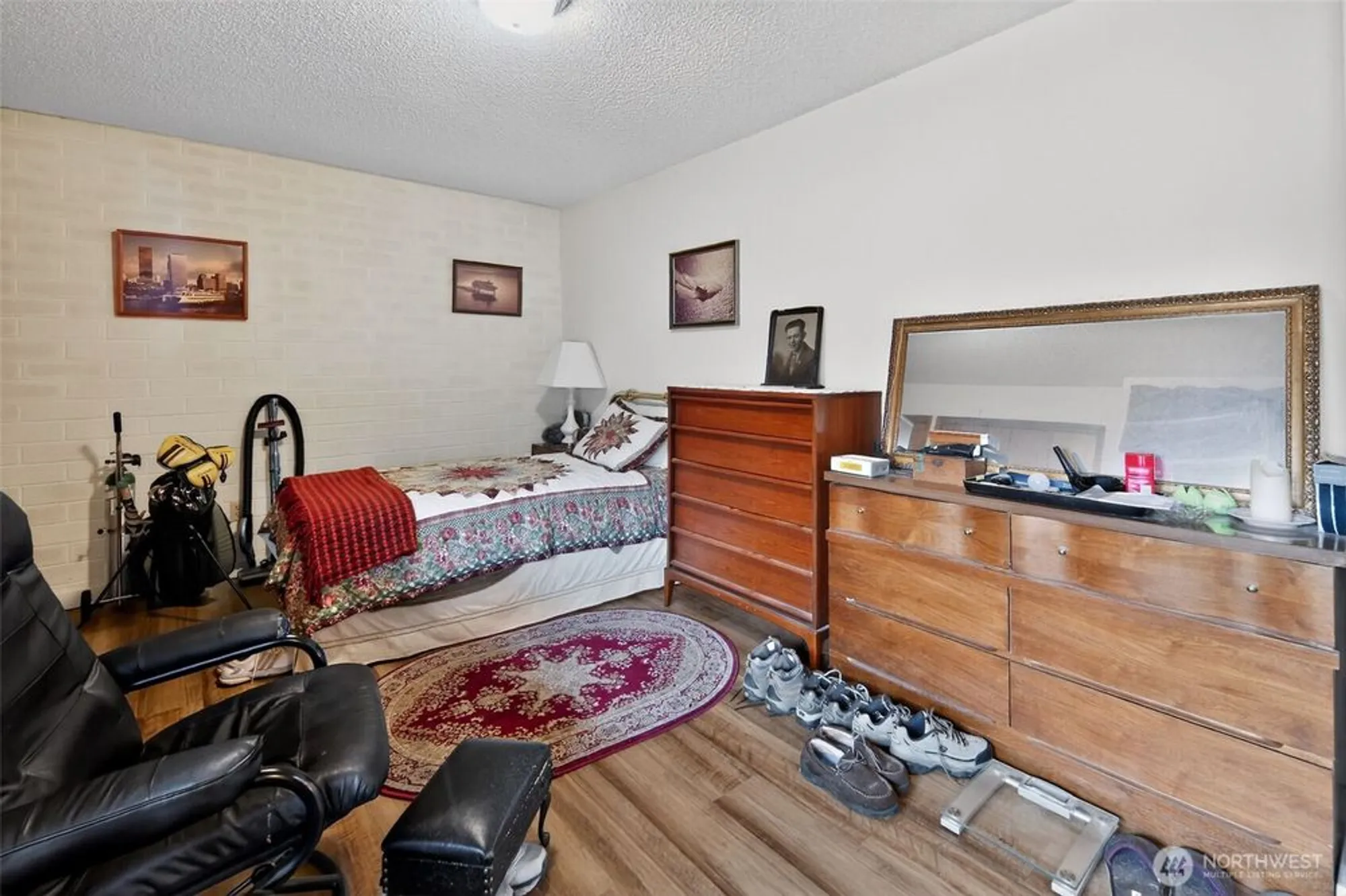 Property Slideshow image 20 of 30 | 10717 glen acres dr s # 735, Burien, WA, 98168
