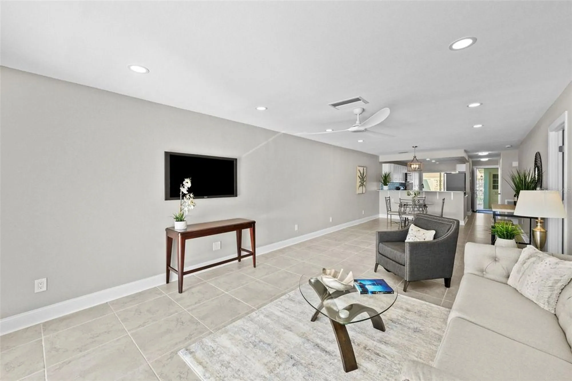 Property Slideshow image 15 of 54 | 642 boca ciega point blvd s, St Petersburg, FL, 33708