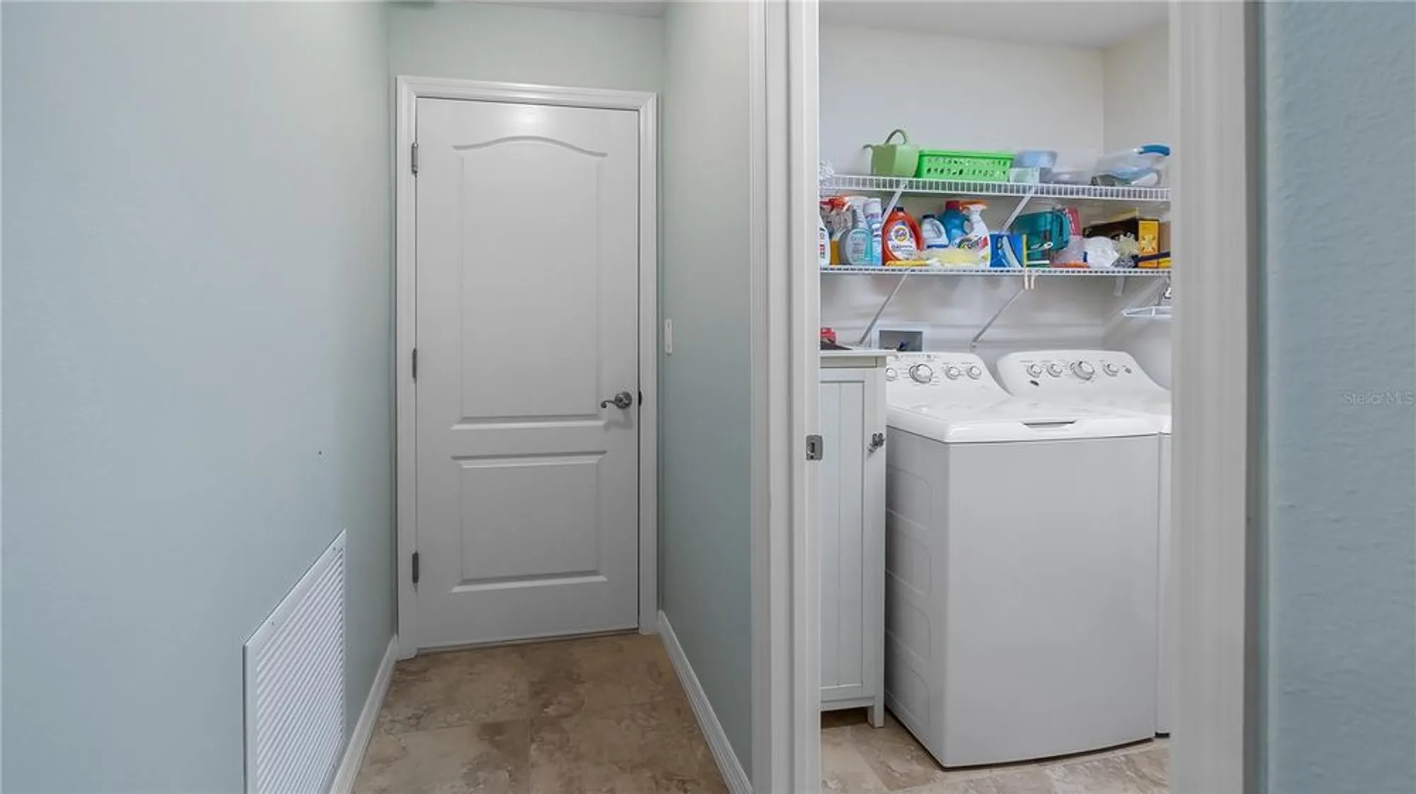 Property Slideshow image 15 of 62 | 4671 spring grove ln, Leesburg, FL, 34748