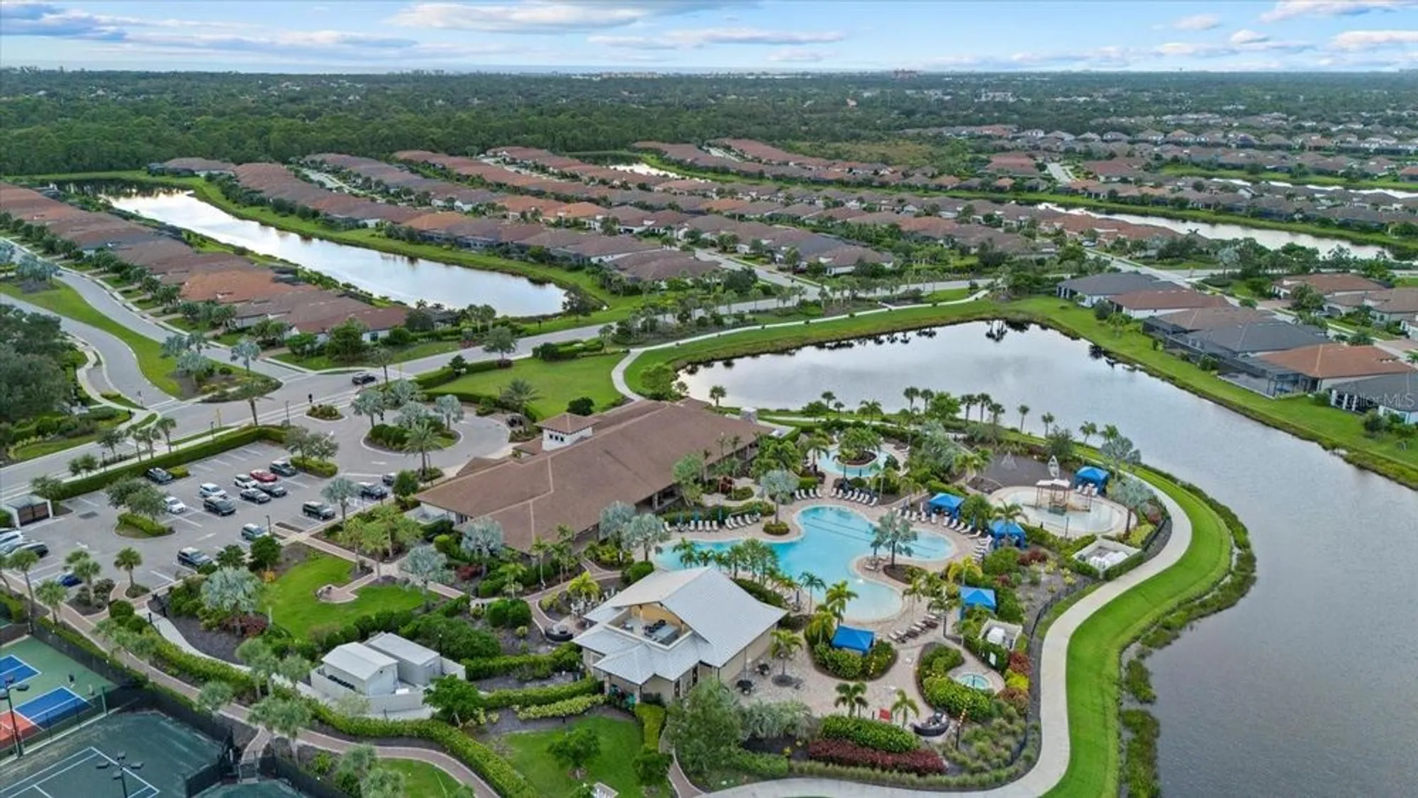 Property Slideshow image 29 of 47 | 12401 osorio ct 203, Sarasota, FL, 34238