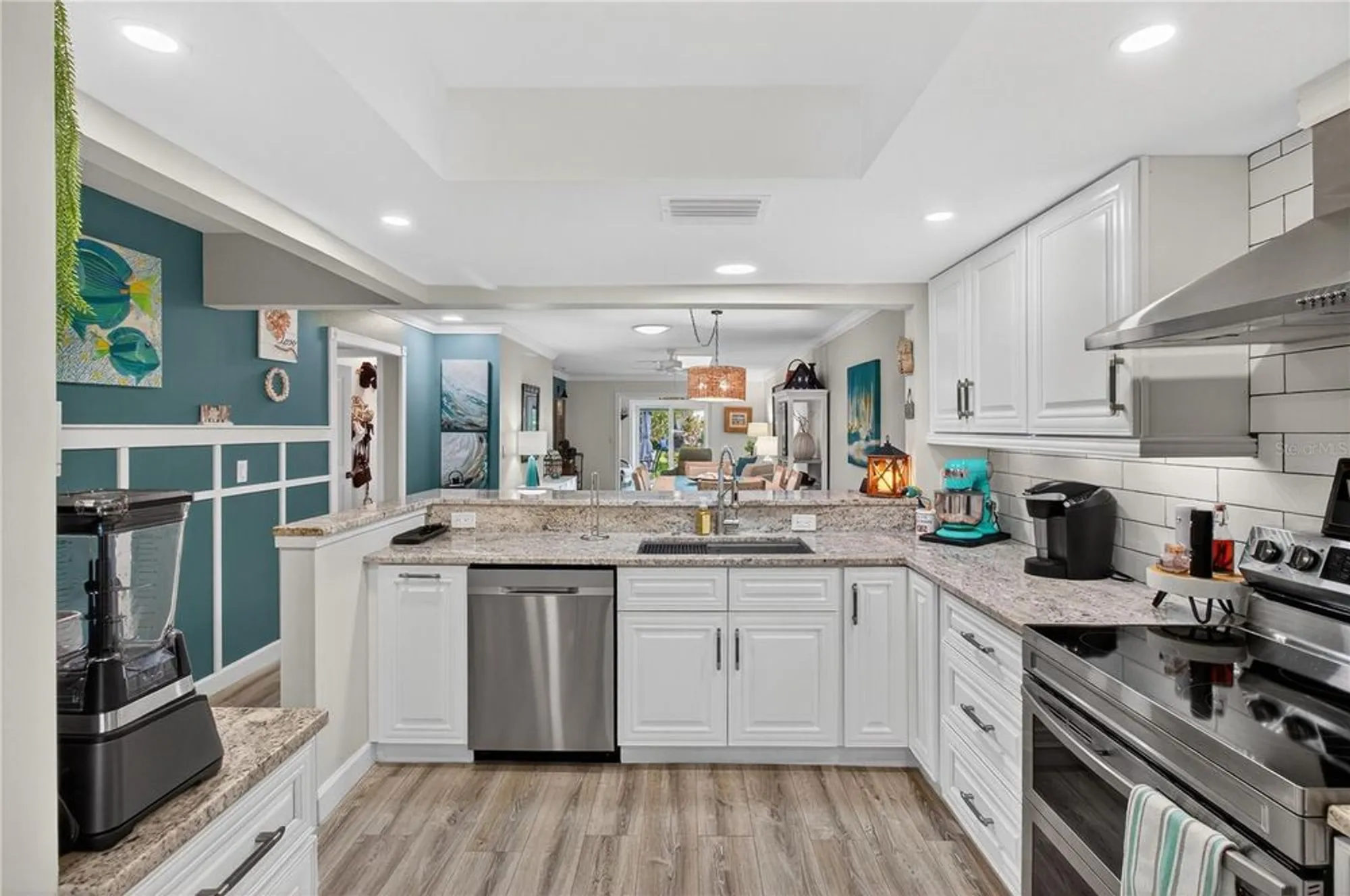 Property Slideshow image 11 of 35 | 839 glen more ct c, Palm Harbor, FL, 34684