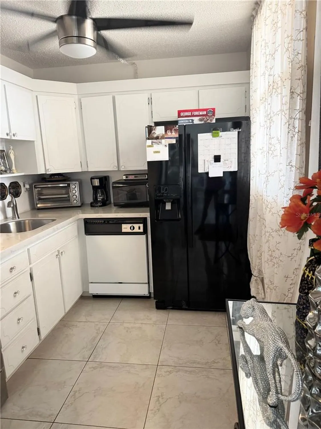 Property Slideshow image 4 of 22 | 7465 bay island dr 312, South Pasadena, FL, 33707